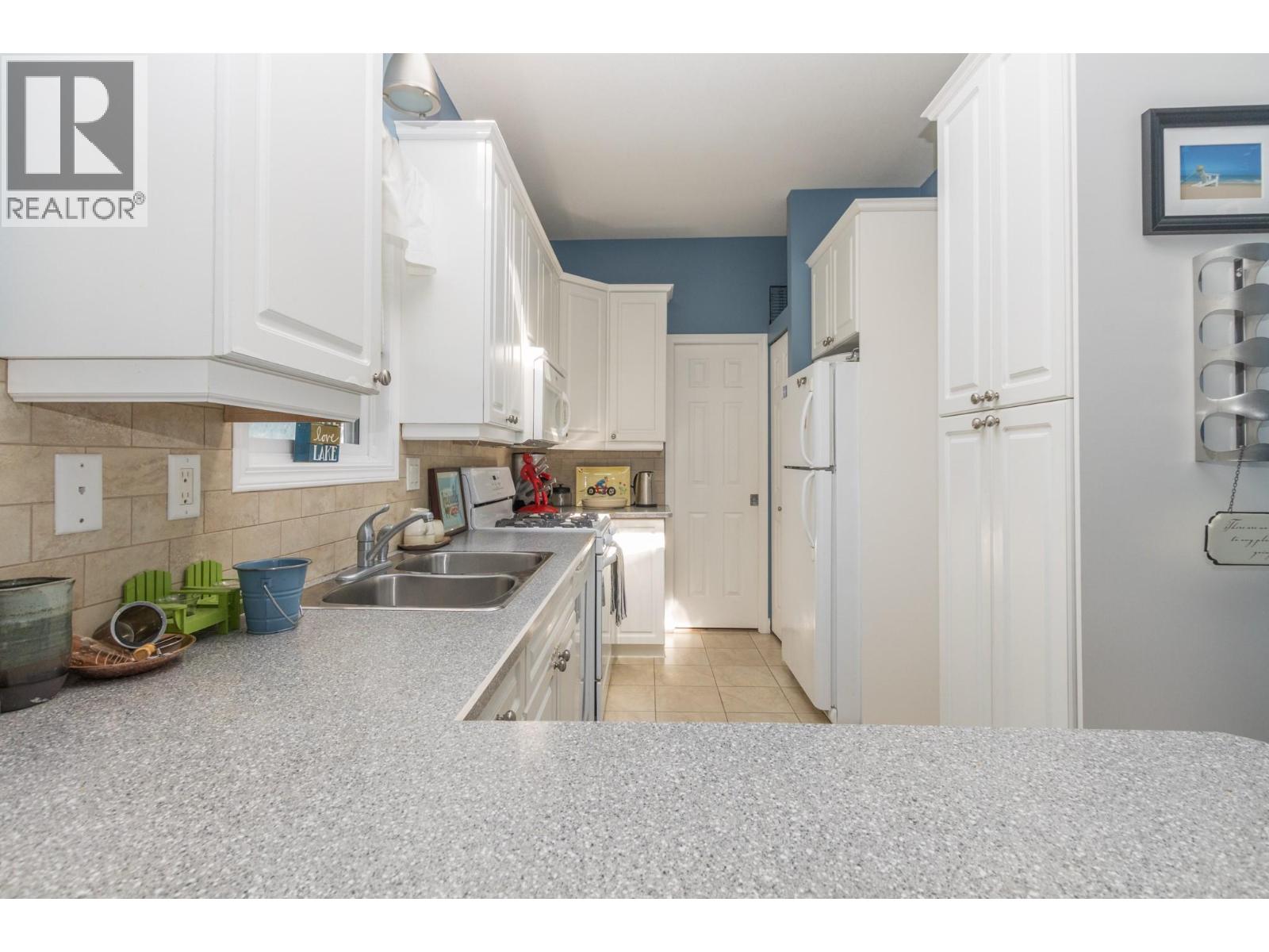 9032 Swanson Road Unit# 2, Swansea Point, British Columbia  V0E 2K2 - Photo 14 - 10375695