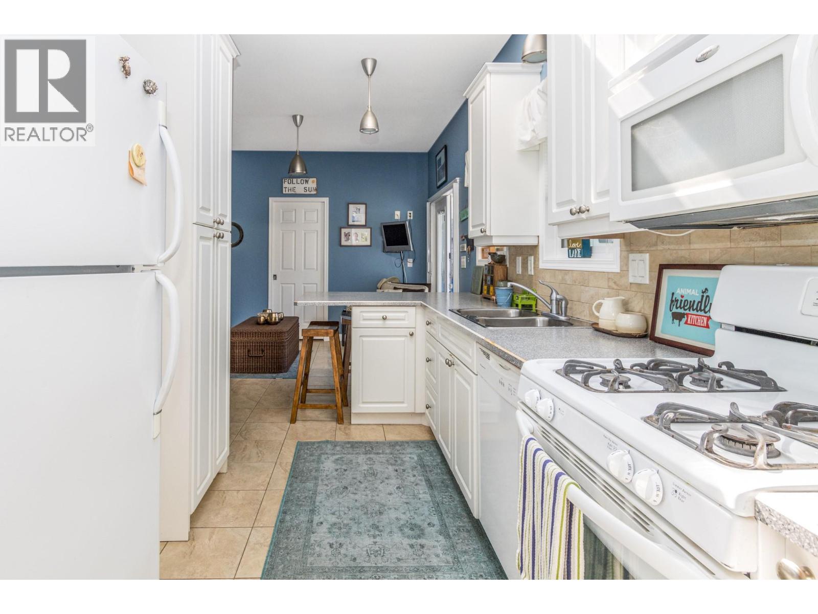 9032 Swanson Road Unit# 2, Swansea Point, British Columbia  V0E 2K2 - Photo 17 - 10375695