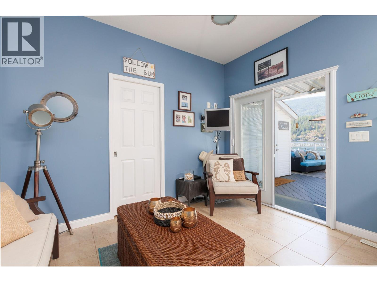 9032 Swanson Road Unit# 2, Swansea Point, British Columbia  V0E 2K2 - Photo 9 - 10375695