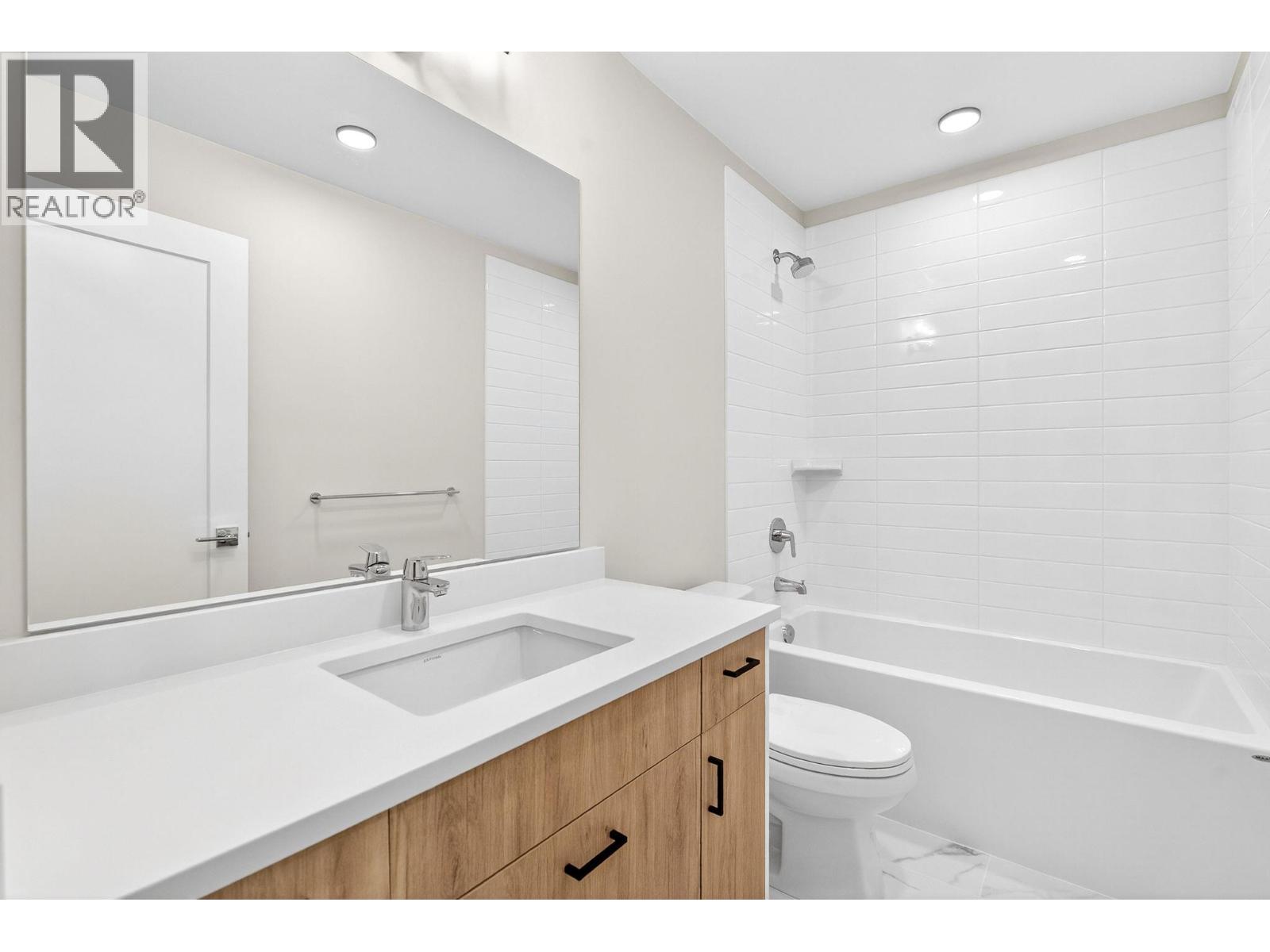 4025 Gellatly Road S Unit# 190, West Kelowna, British Columbia  V4T 0E6 - Photo 19 - 10375967