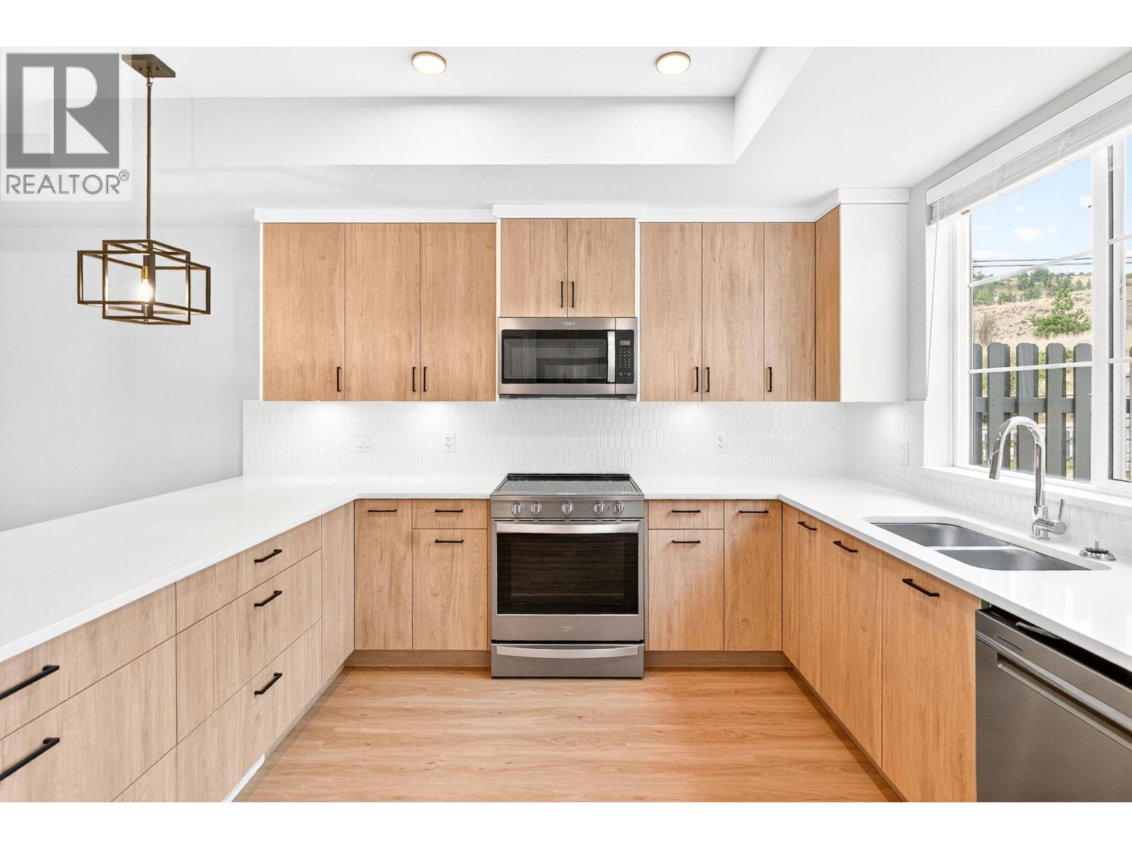 4025 Gellatly Road S Unit# 190, West Kelowna, British Columbia  V4T 0E6 - Photo 6 - 10375967