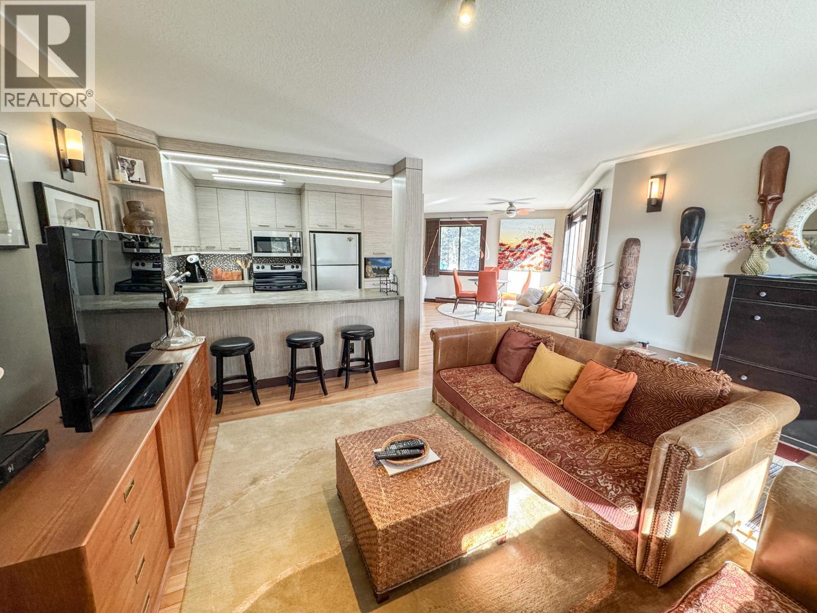 1492 Akiskinook Road Unit# 1, Windermere, British Columbia  V0B 2L1 - Photo 4 - 10375662