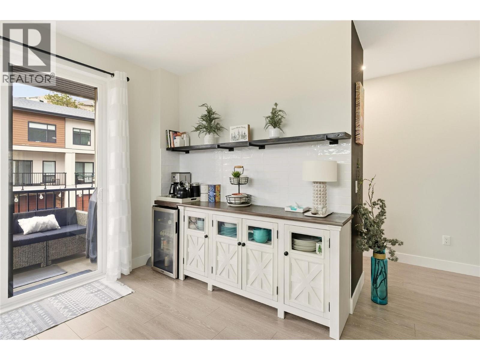 1176 Black Mountain Drive, Kelowna, British Columbia  V1P 0A7 - Photo 11 - 10375921