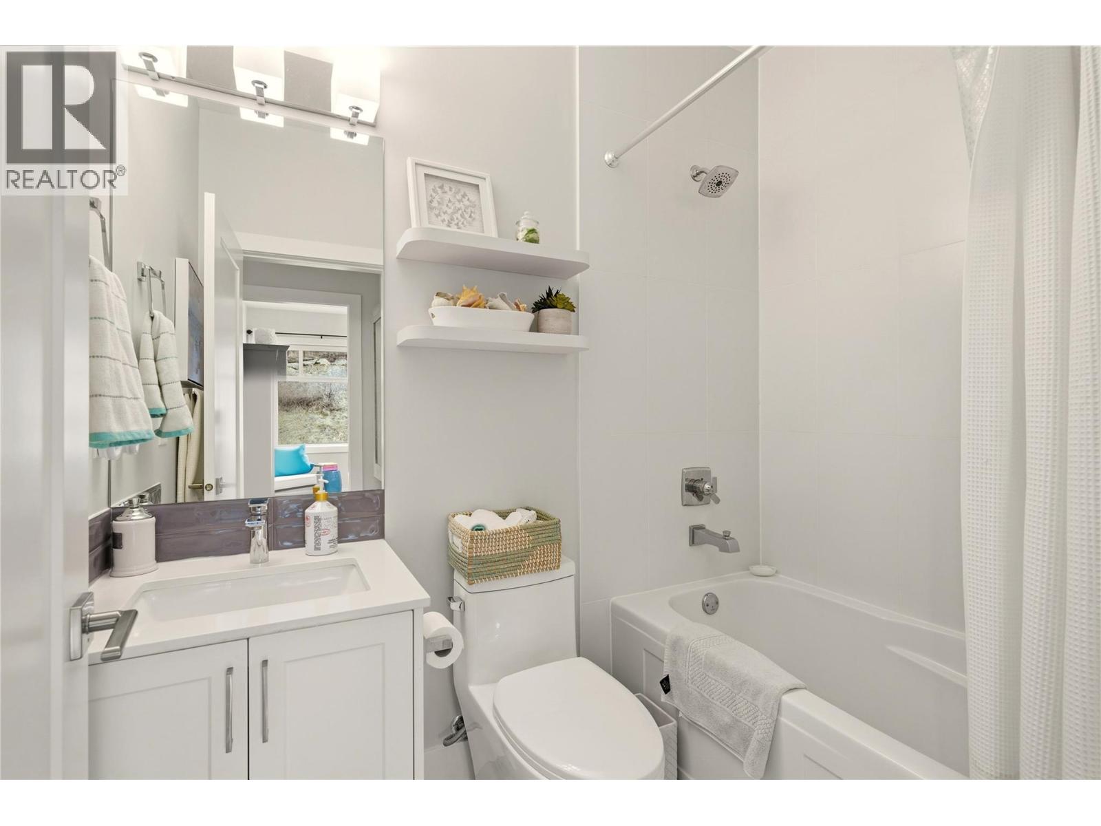 1176 Black Mountain Drive, Kelowna, British Columbia  V1P 0A7 - Photo 23 - 10375921