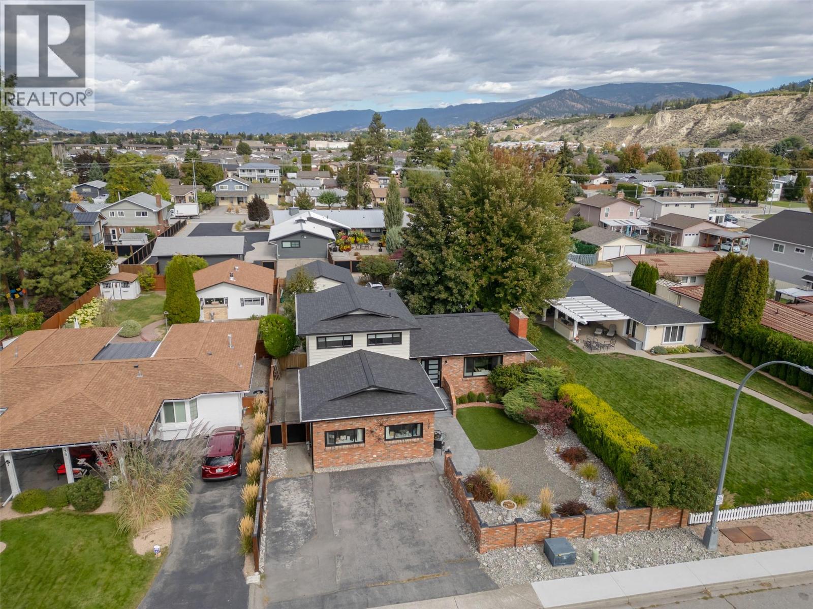 127 Elm Avenue, Penticton, British Columbia  V2A 3W1 - Photo 2 - 10375944