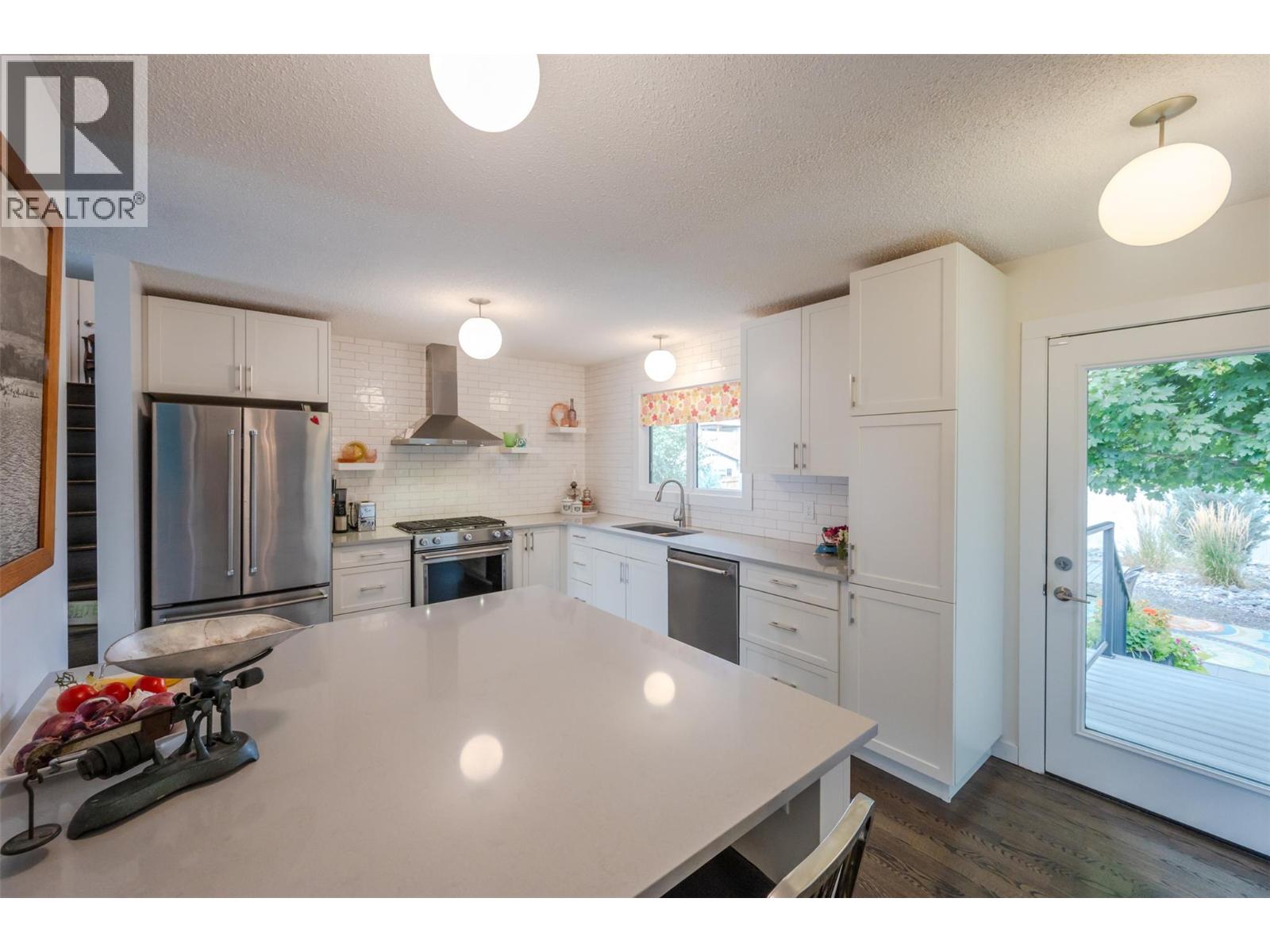 127 Elm Avenue, Penticton, British Columbia  V2A 3W1 - Photo 39 - 10375944