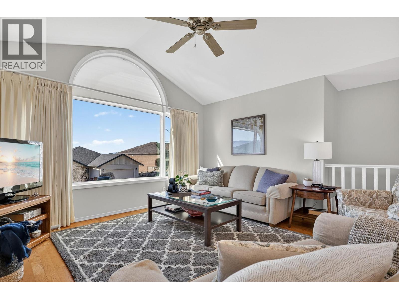 1568 Longley Crescent, Kelowna, British Columbia  V1P 1M9 - Photo 8 - 10375768