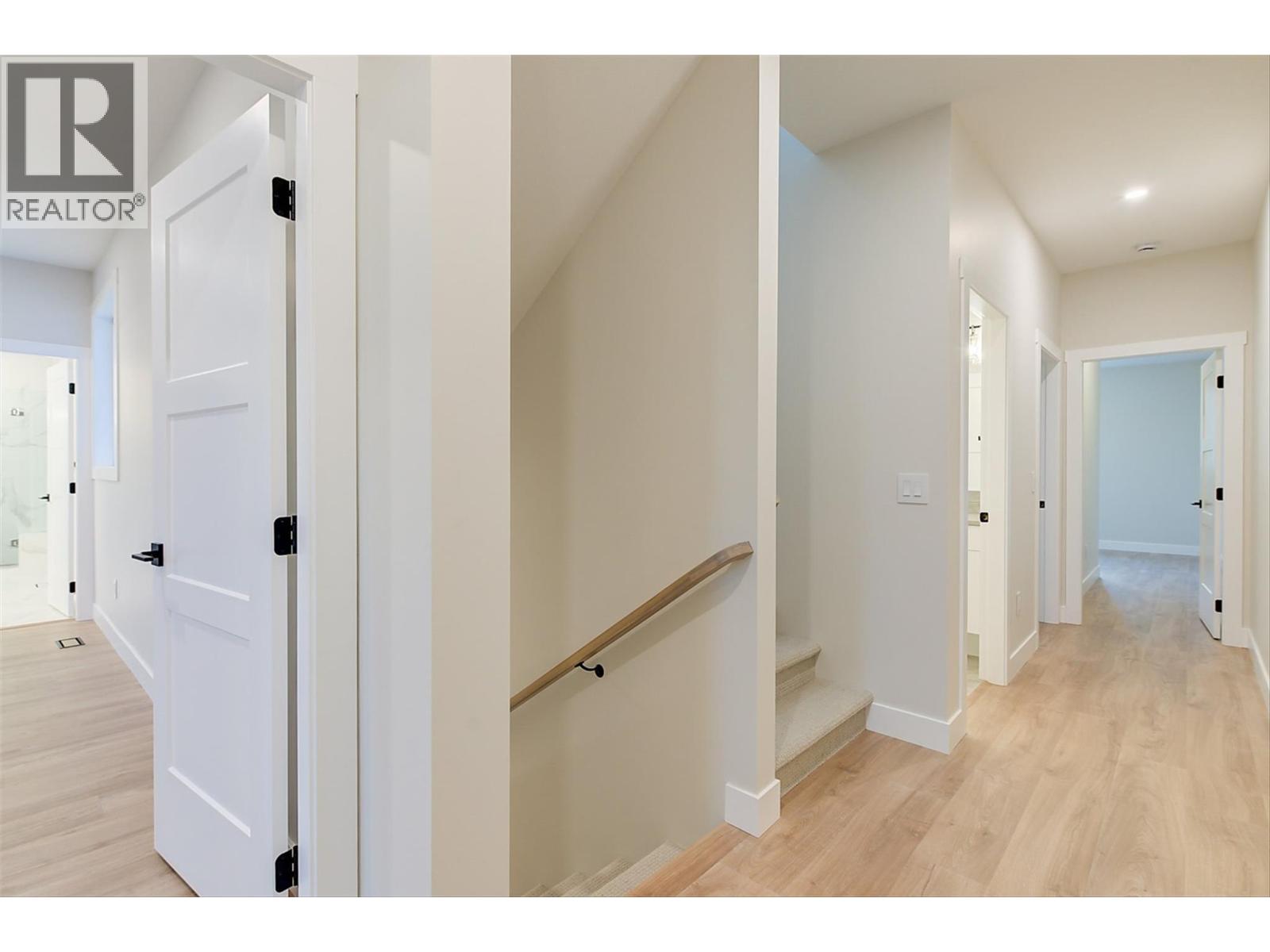 732 Coopland Crescent Unit# 4, Kelowna, British Columbia  V1Y 2V1 - Photo 19 - 10375635