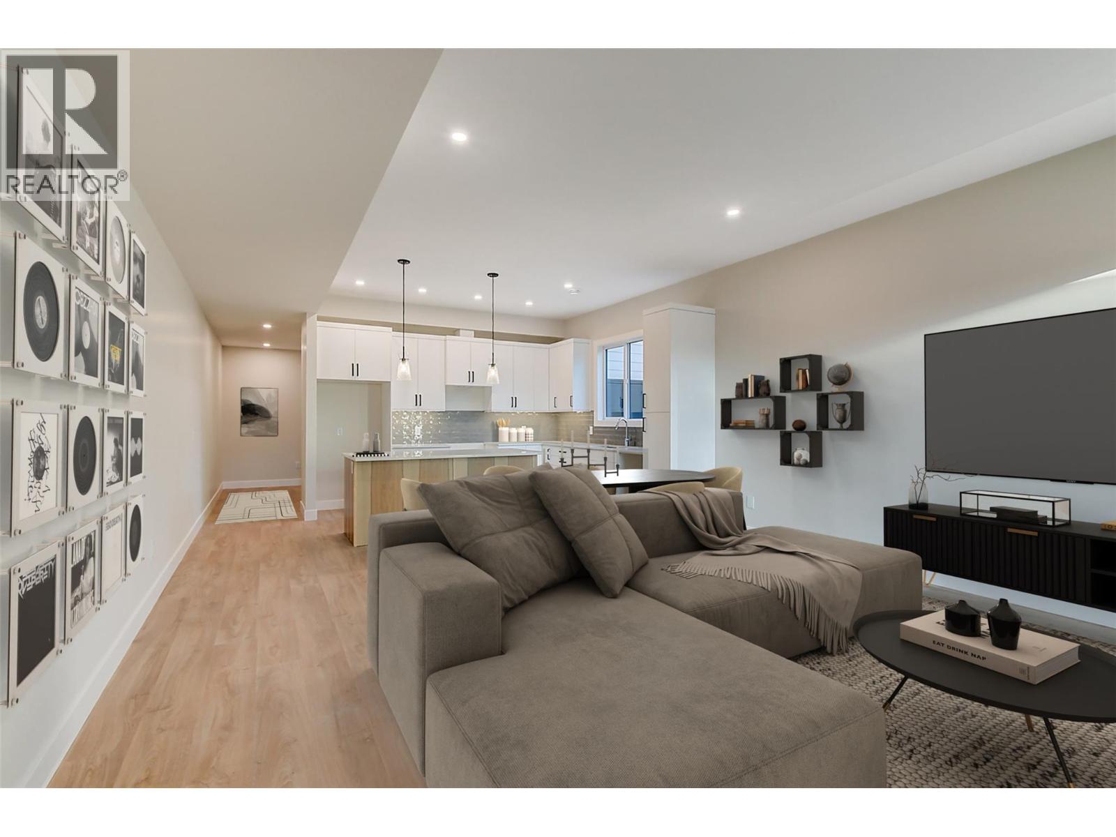 732 Coopland Crescent Unit# 4, Kelowna, British Columbia  V1Y 2V1 - Photo 6 - 10375635