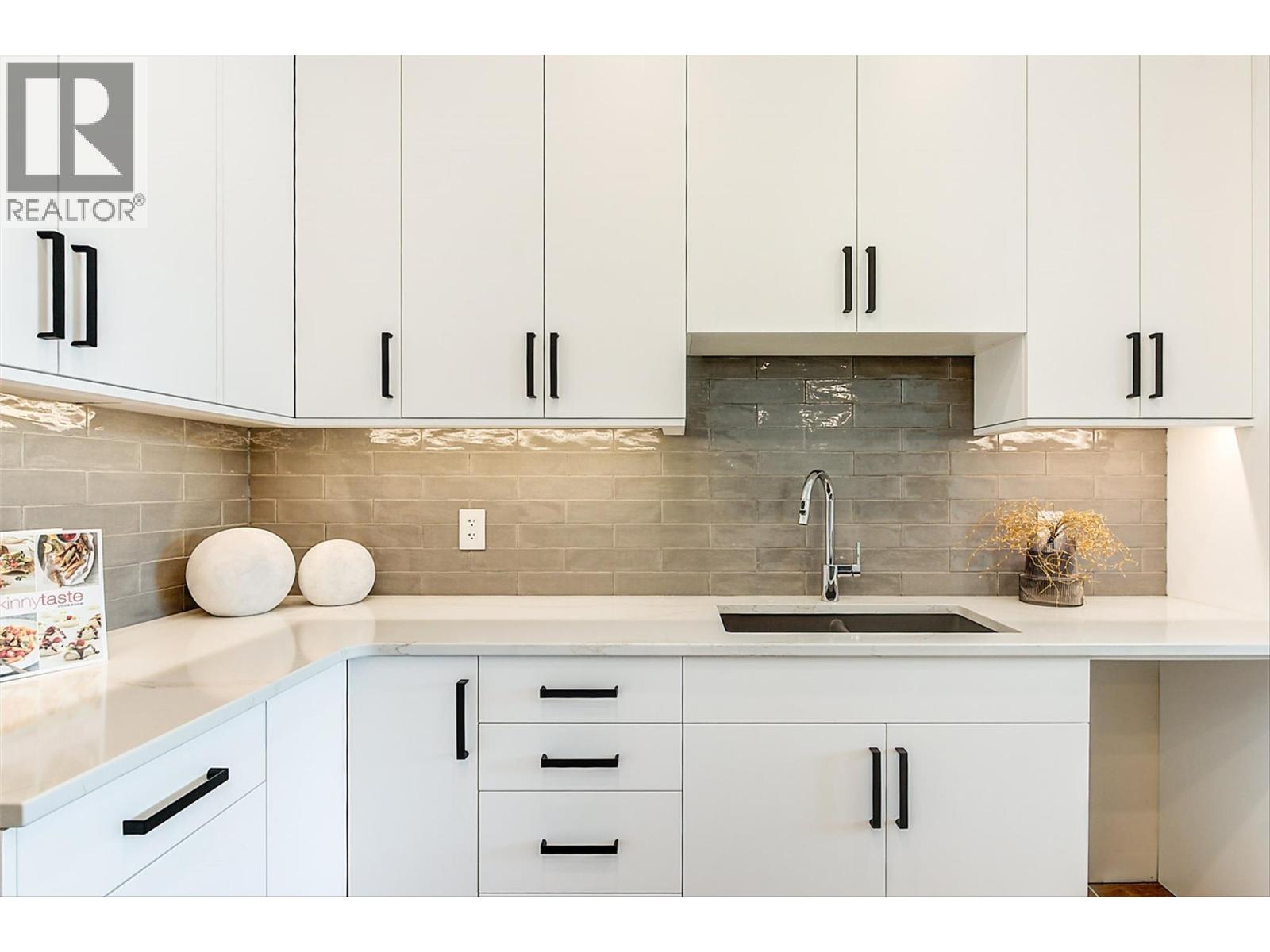 732 Coopland Crescent Unit# 1, Kelowna, British Columbia  V1Y 2V1 - Photo 14 - 10375600