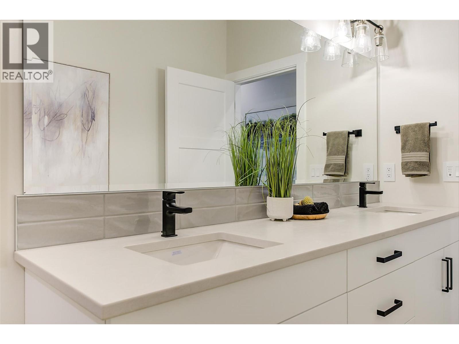 732 Coopland Crescent Unit# 1, Kelowna, British Columbia  V1Y 2V1 - Photo 34 - 10375600