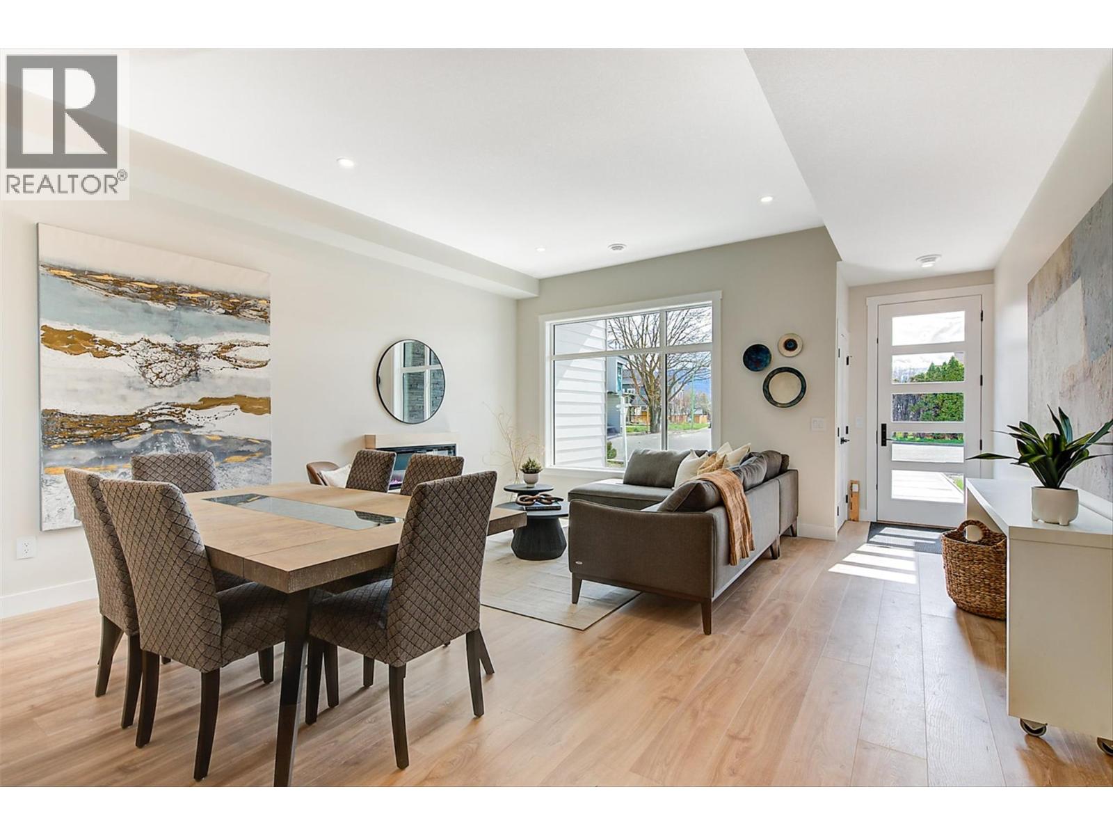 732 Coopland Crescent Unit# 1, Kelowna, British Columbia  V1Y 2V1 - Photo 6 - 10375600