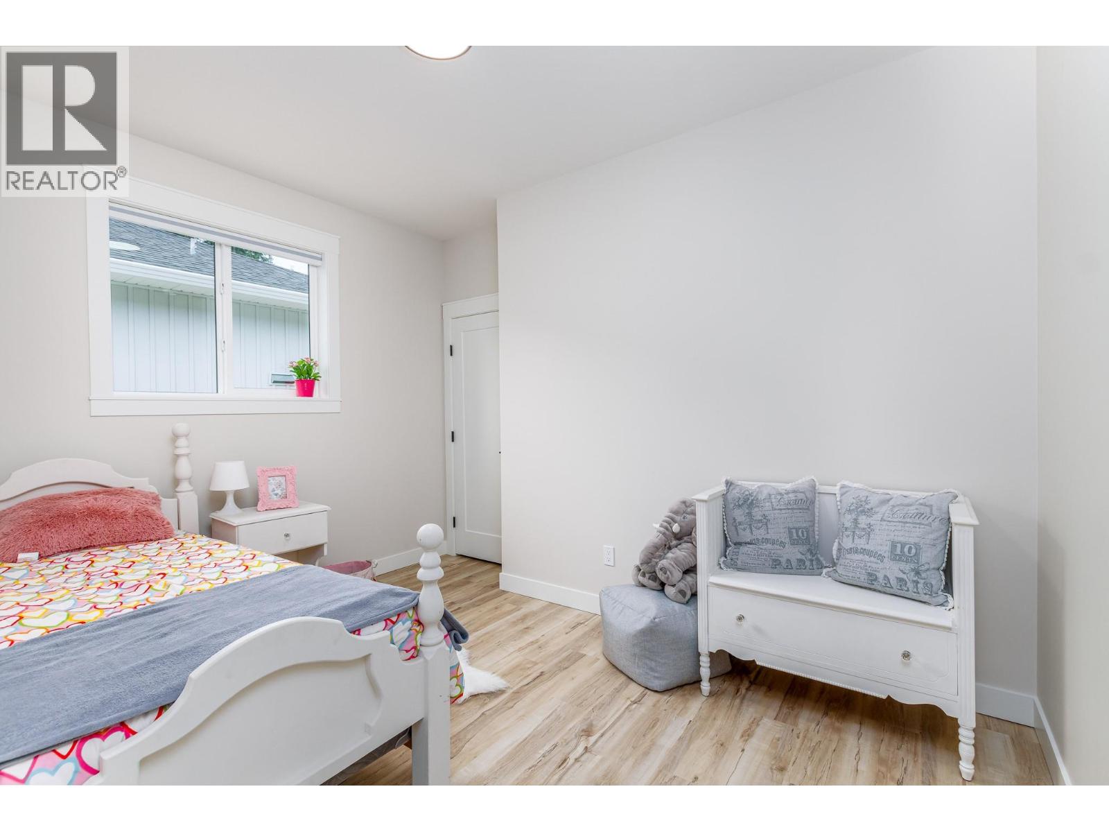 2374 6 Avenue Se, Salmon Arm, British Columbia  V1E 0H1 - Photo 16 - 10375931