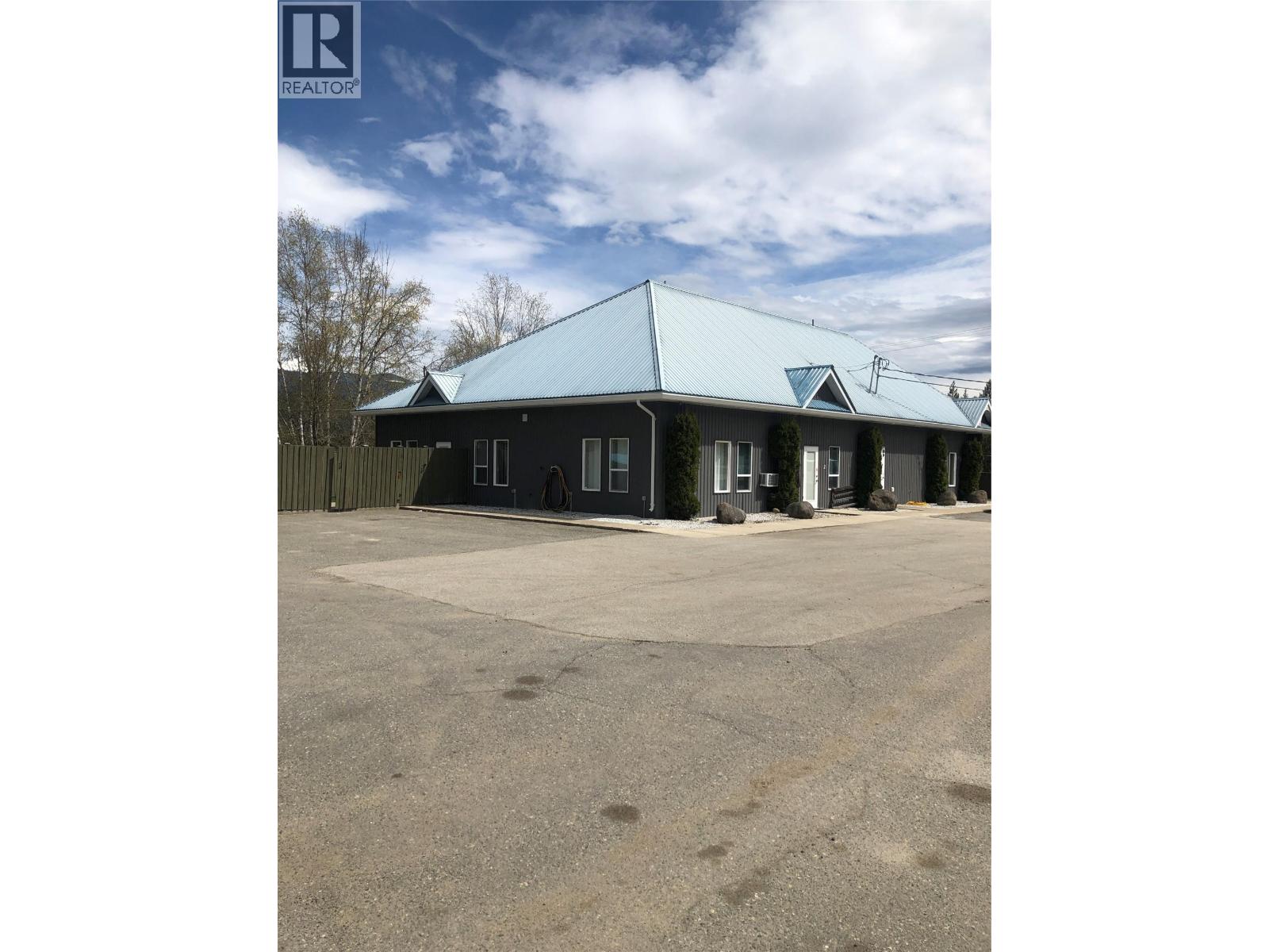 73 Taren Drive, Clearwater, British Columbia  V0E 1N2 - Photo 1 - 10375333