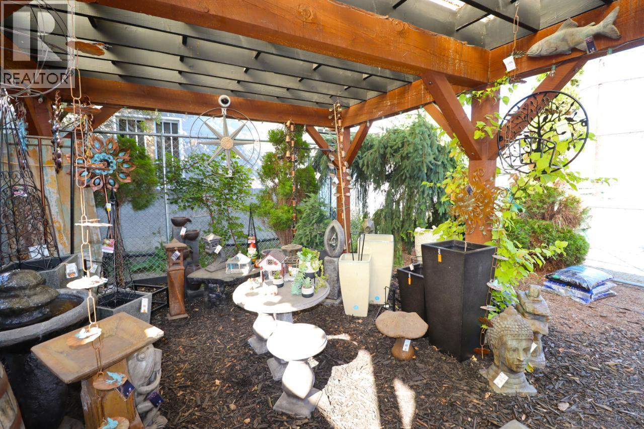 337 Market Avenue, Grand Forks, British Columbia  V0H 1H0 - Photo 17 - 10375983