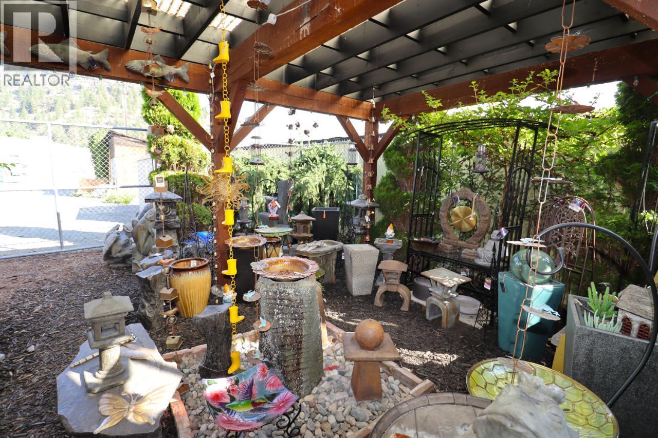 337 Market Avenue, Grand Forks, British Columbia  V0H 1H0 - Photo 18 - 10375983