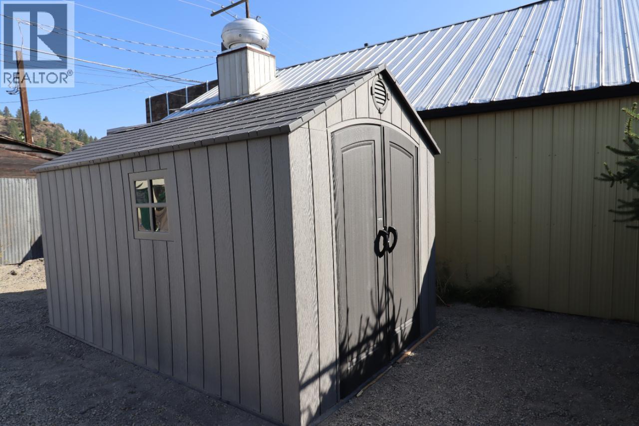 337 Market Avenue, Grand Forks, British Columbia  V0H 1H0 - Photo 20 - 10375983