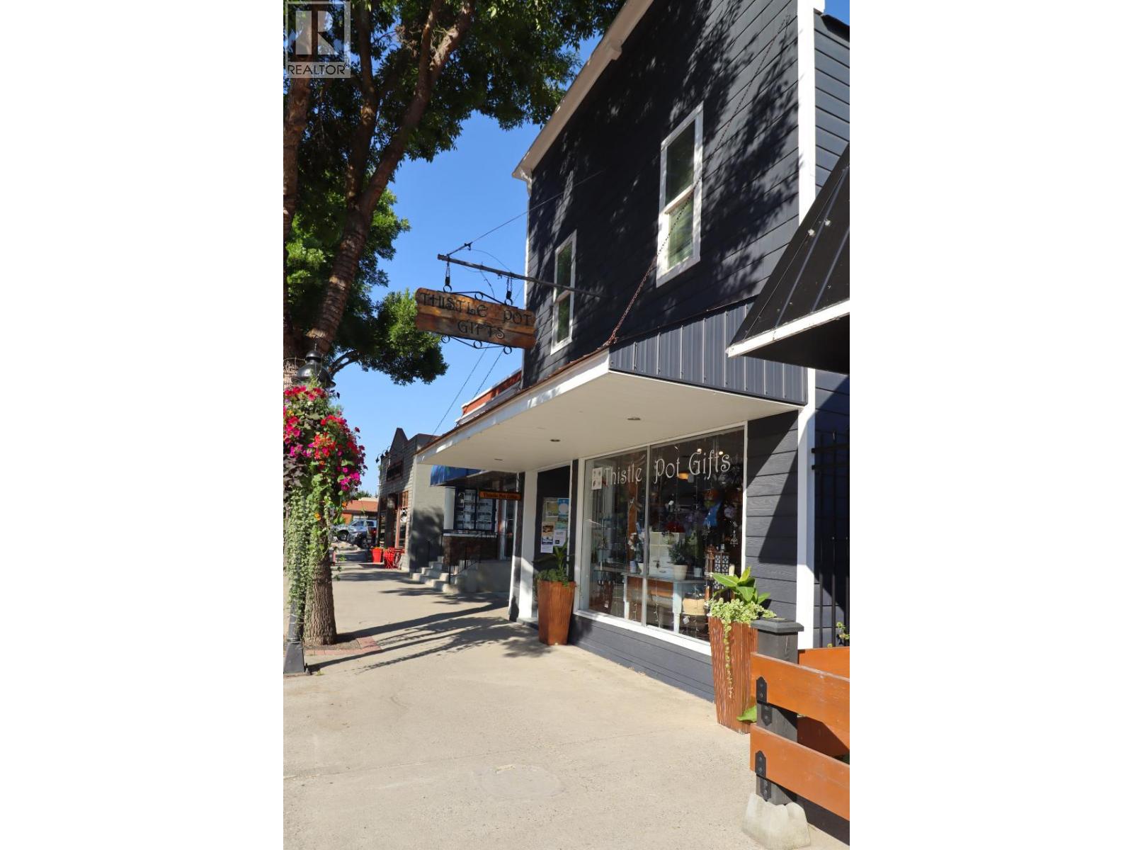 337 Market Avenue, Grand Forks, British Columbia  V0H 1H0 - Photo 3 - 10375983