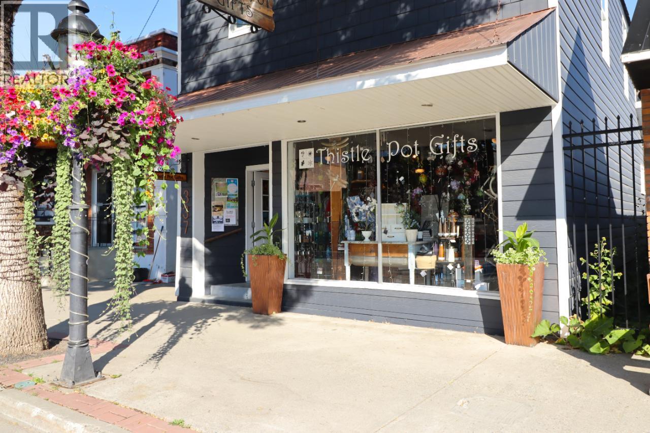 337 Market Avenue, Grand Forks, British Columbia  V0H 1H0 - Photo 4 - 10375983