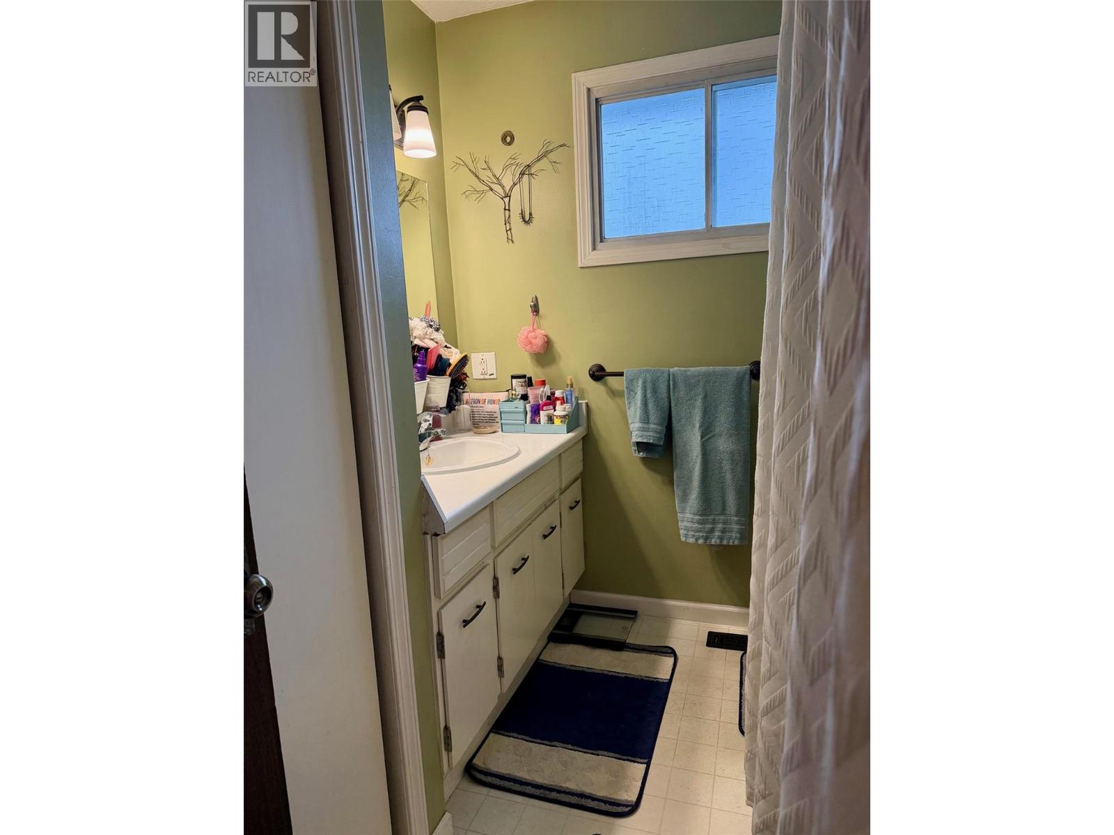 239 6th Avenue N, Creston, British Columbia  V0B 1G3 - Photo 11 - 10375870