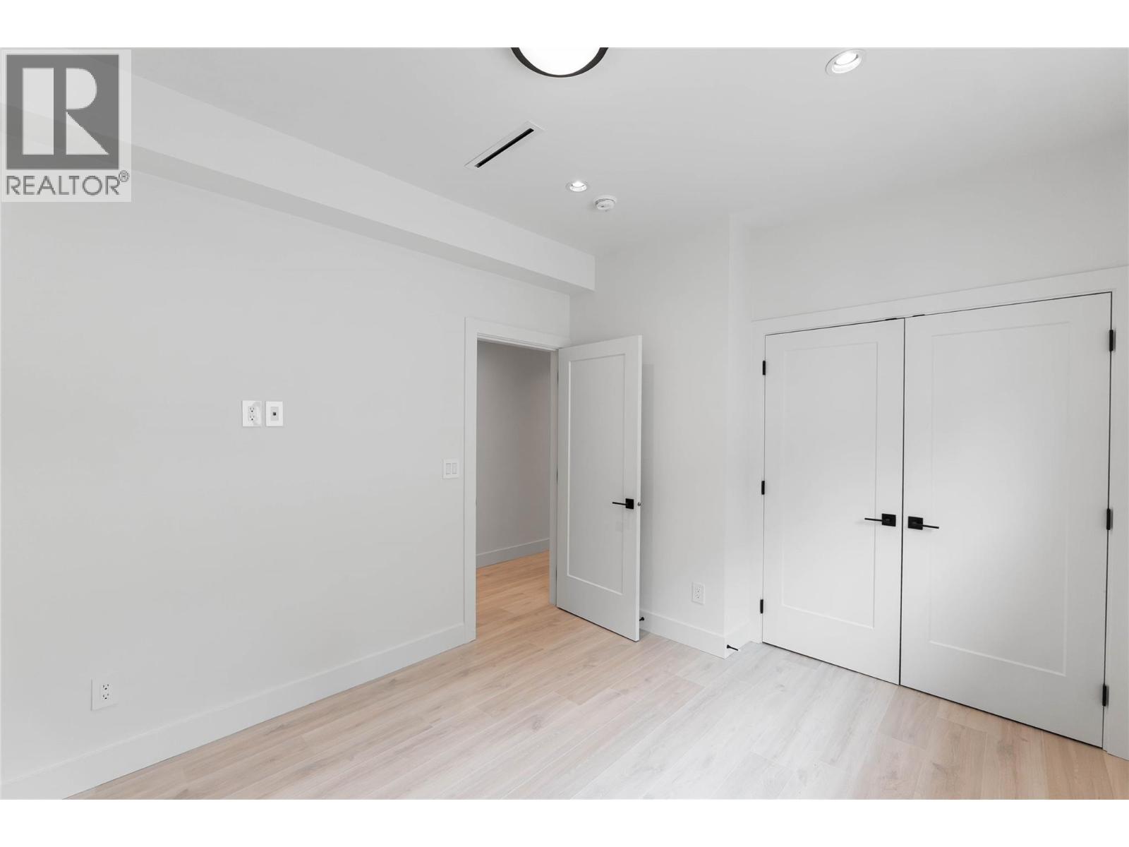 840 Grenfell Ave Avenue Unit# 2, Kelowna, British Columbia  V1Y 5J4 - Photo 12 - 10375765