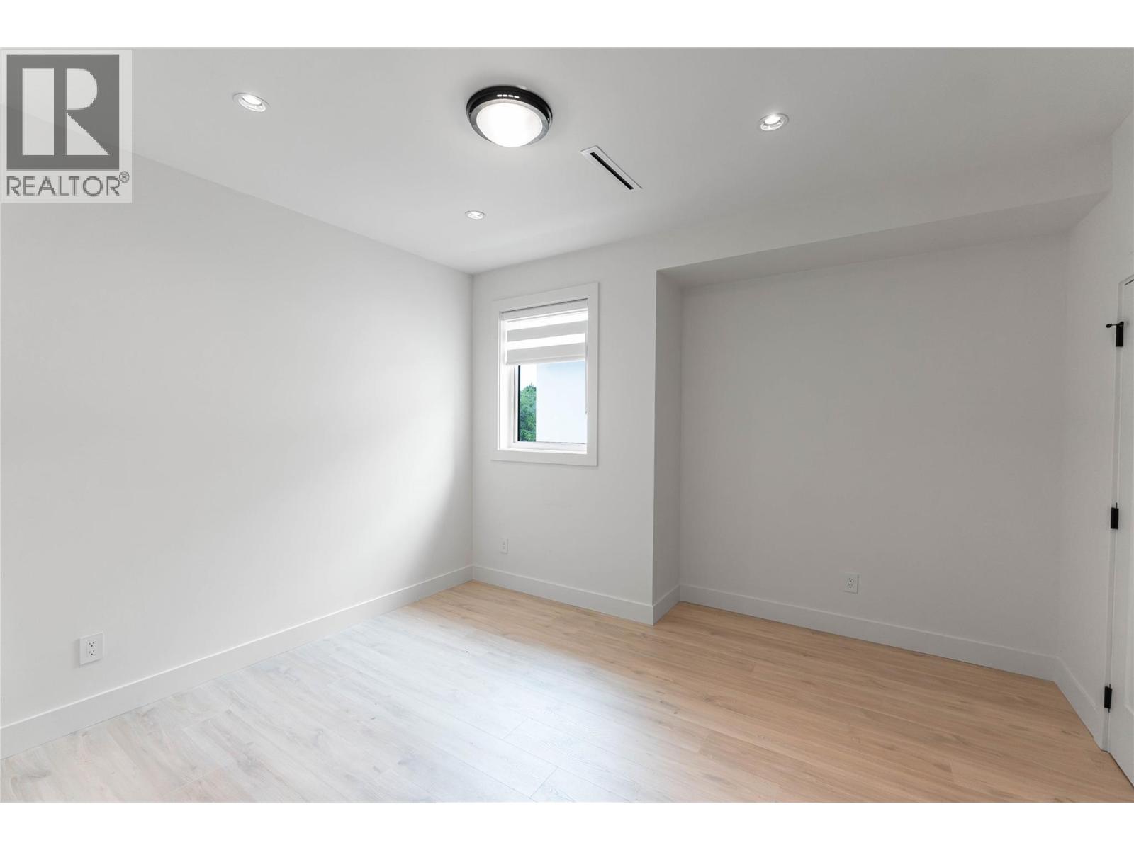 840 Grenfell Ave Avenue Unit# 2, Kelowna, British Columbia  V1Y 5J4 - Photo 14 - 10375765