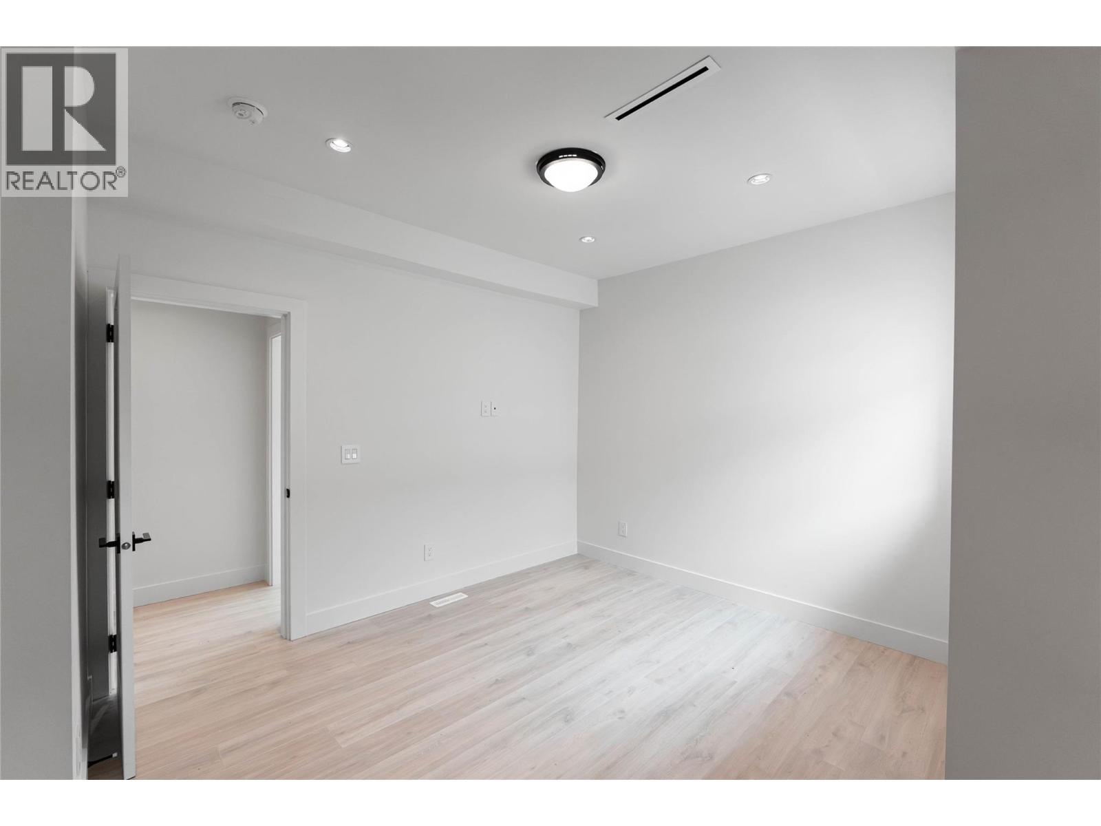 840 Grenfell Ave Avenue Unit# 2, Kelowna, British Columbia  V1Y 5J4 - Photo 15 - 10375765