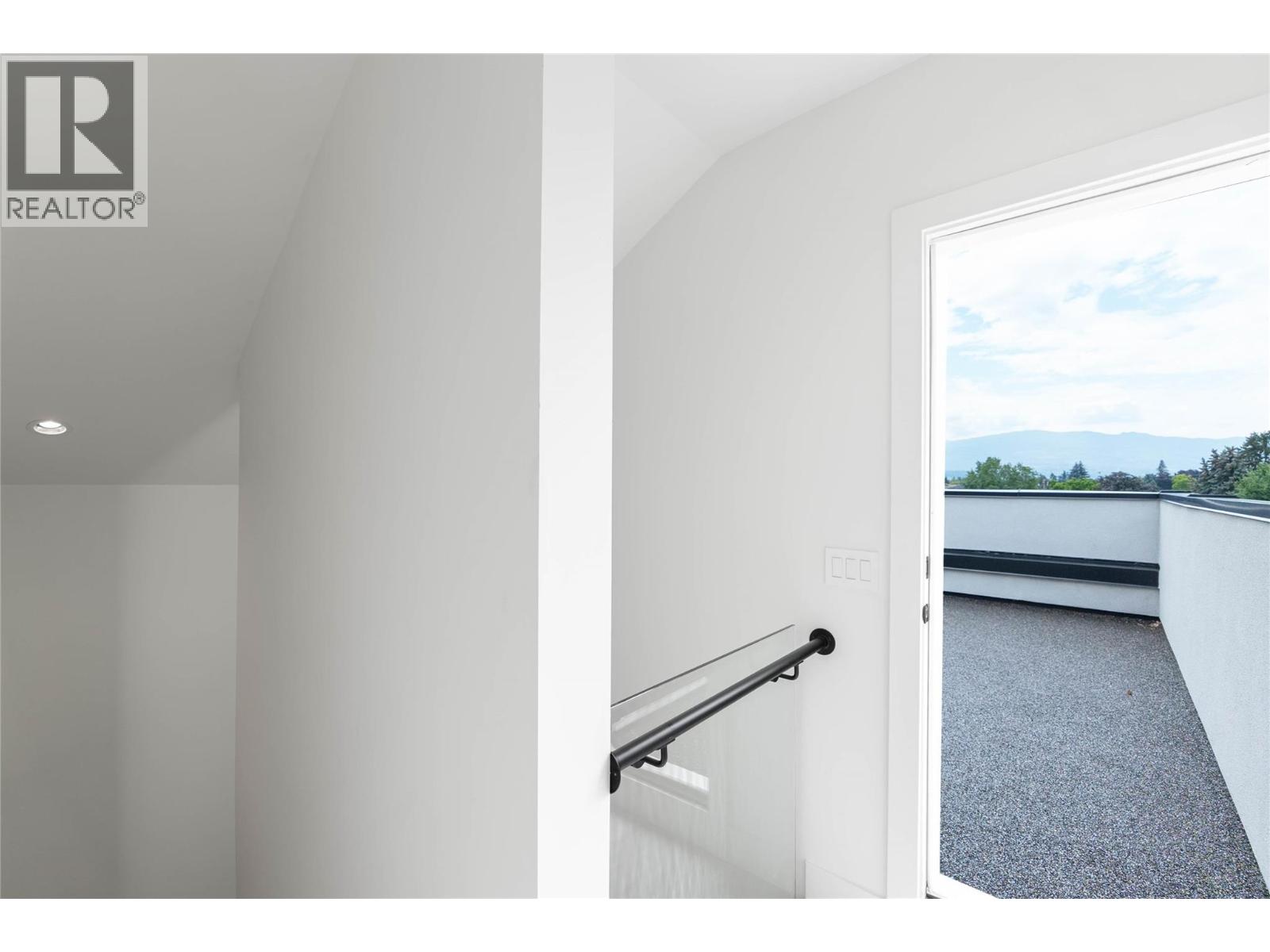 840 Grenfell Ave Avenue Unit# 2, Kelowna, British Columbia  V1Y 5J4 - Photo 22 - 10375765