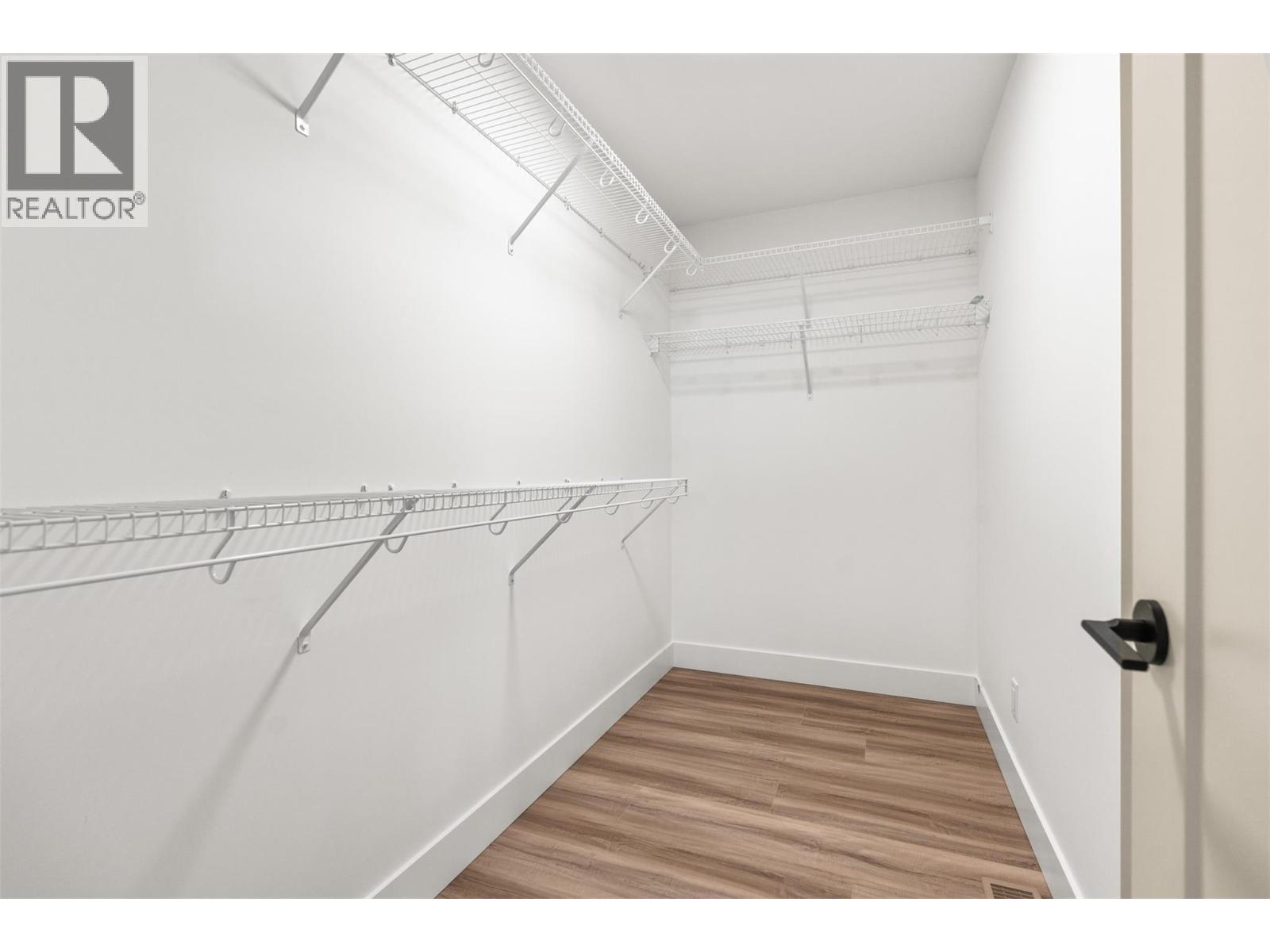 7005 Manning Place, Vernon, British Columbia  V1B 0B6 - Photo 29 - 10375968