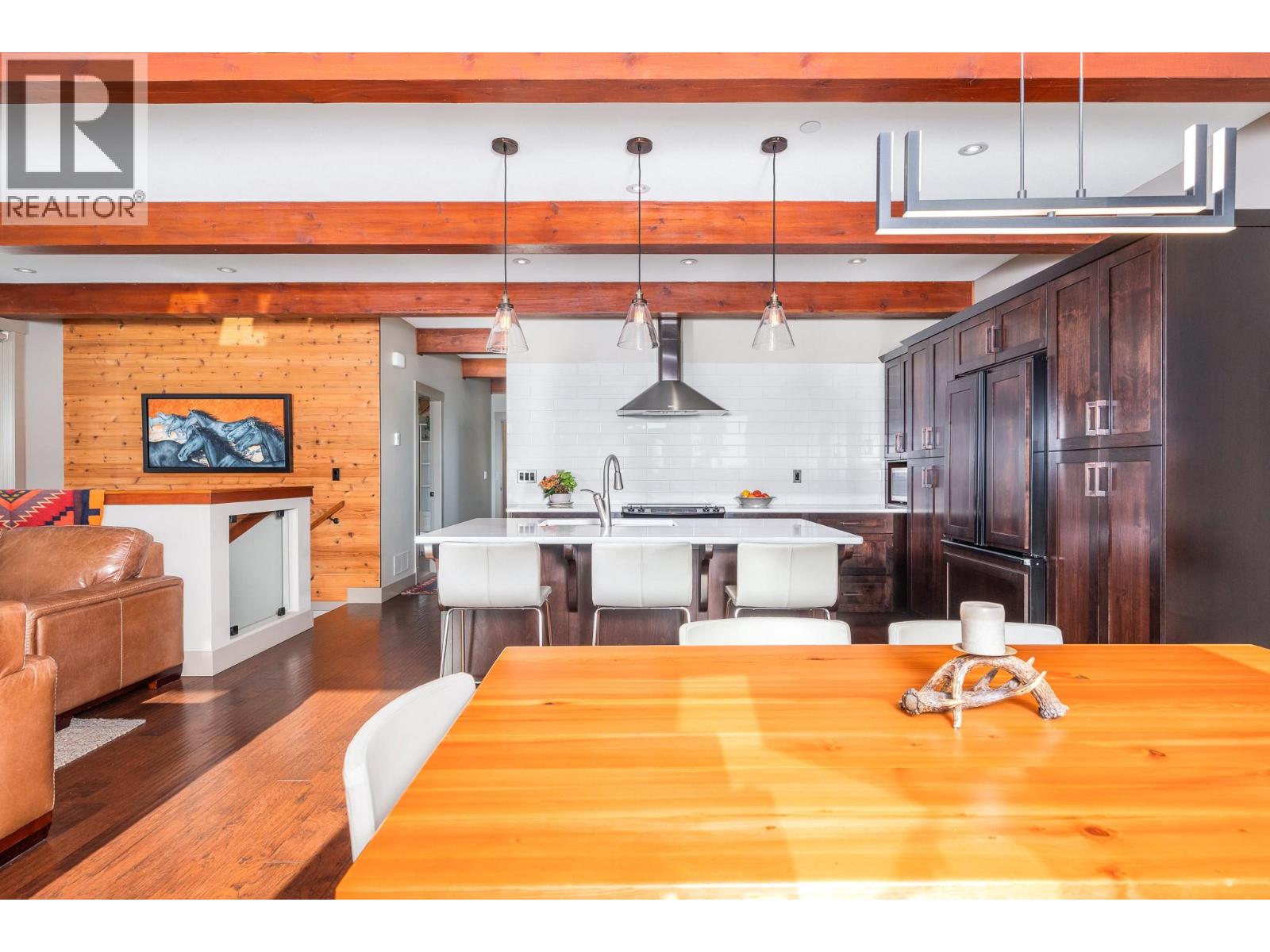 9960 Cathedral Drive, Silver Star, British Columbia  V1B 0S1 - Photo 10 - 10375592