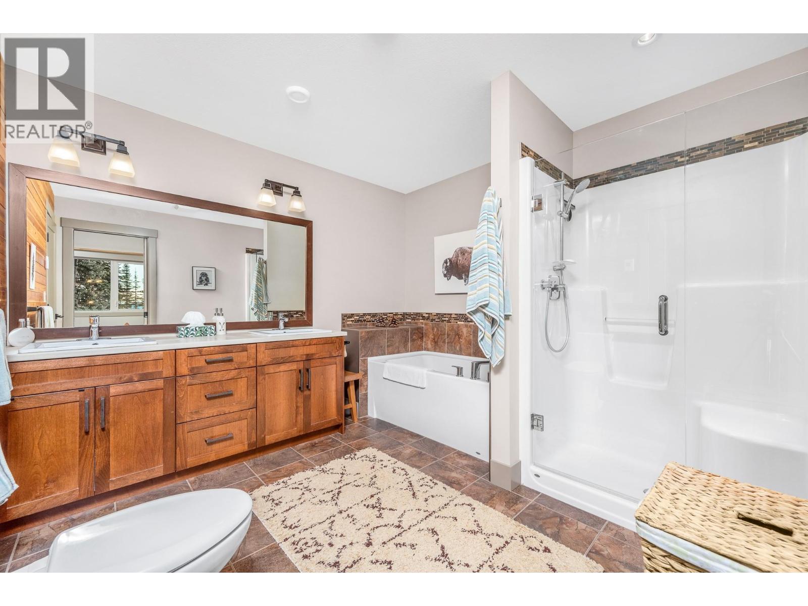 9960 Cathedral Drive, Silver Star, British Columbia  V1B 0S1 - Photo 26 - 10375592