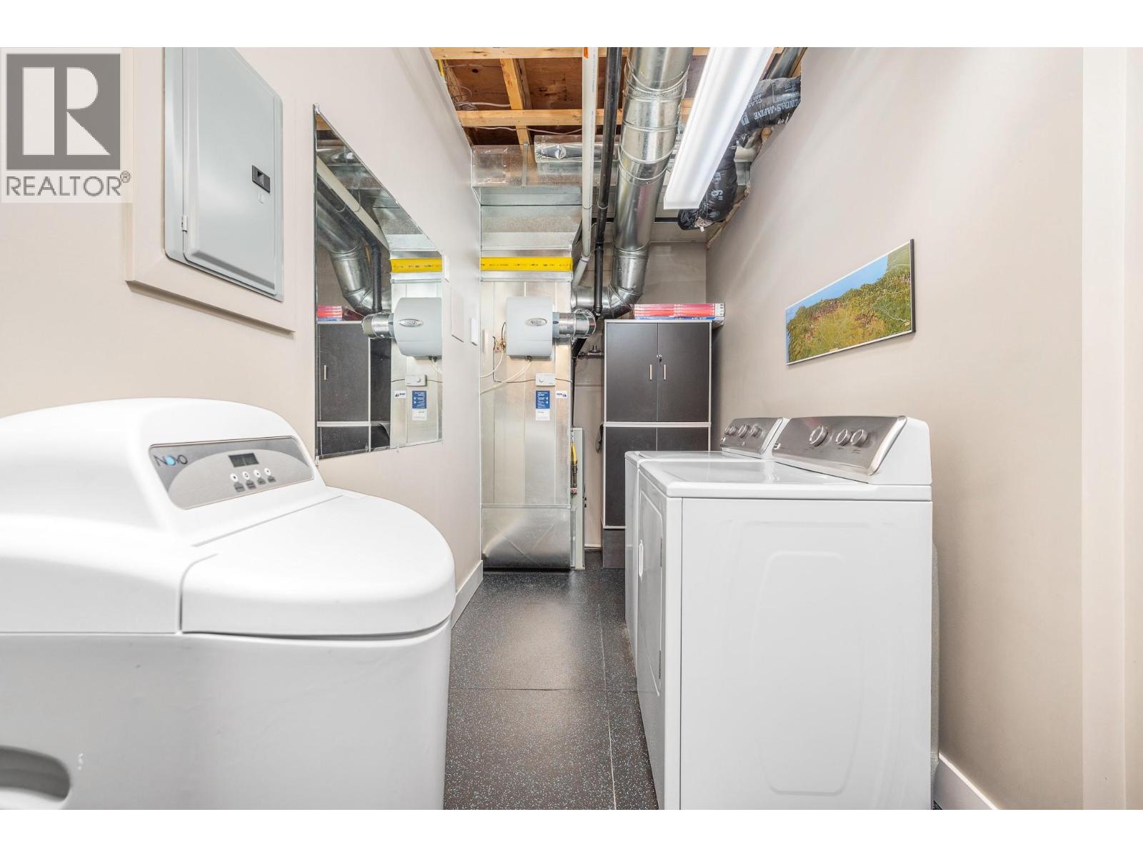 9960 Cathedral Drive, Silver Star, British Columbia  V1B 0S1 - Photo 29 - 10375592