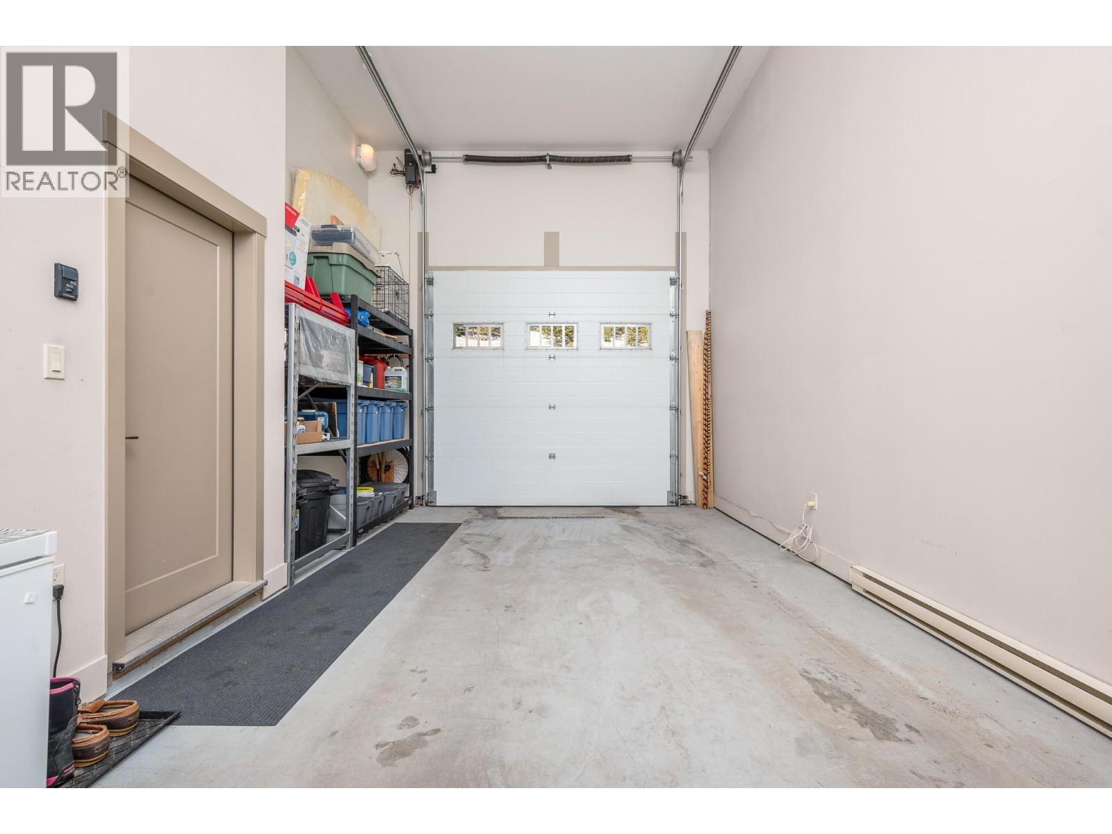 9960 Cathedral Drive, Silver Star, British Columbia  V1B 0S1 - Photo 31 - 10375592