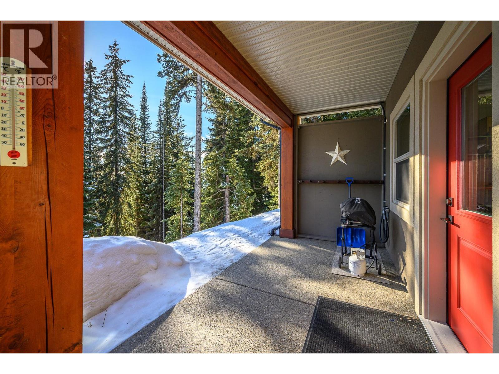 9960 Cathedral Drive, Silver Star, British Columbia  V1B 0S1 - Photo 33 - 10375592