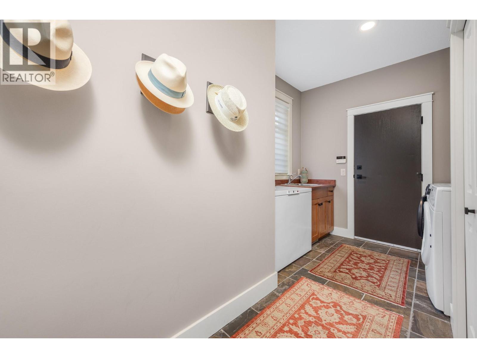 212 Chicopee Road, Vernon, British Columbia  V1H 1V5 - Photo 29 - 10375909