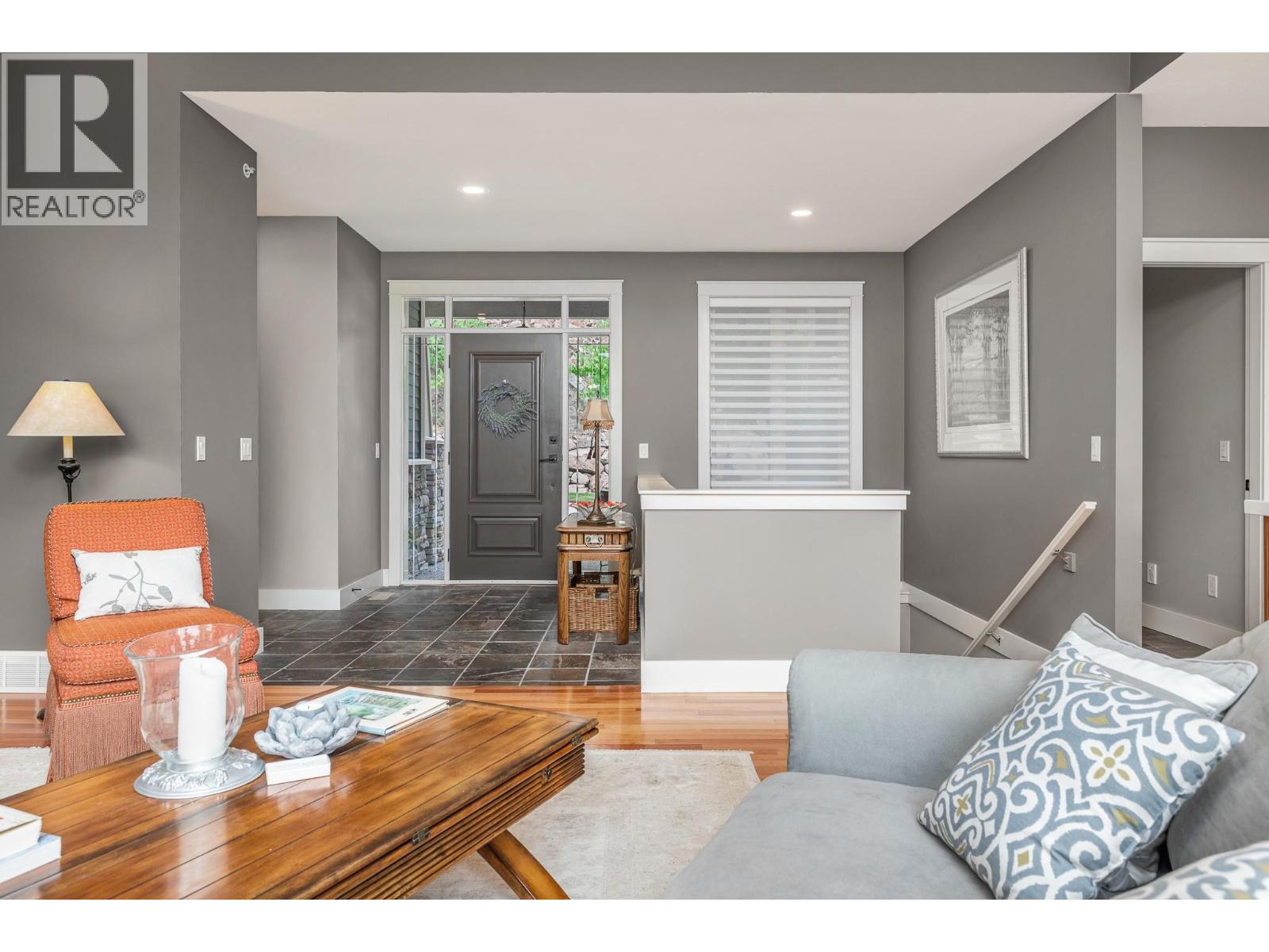 212 Chicopee Road, Vernon, British Columbia  V1H 1V5 - Photo 3 - 10375909