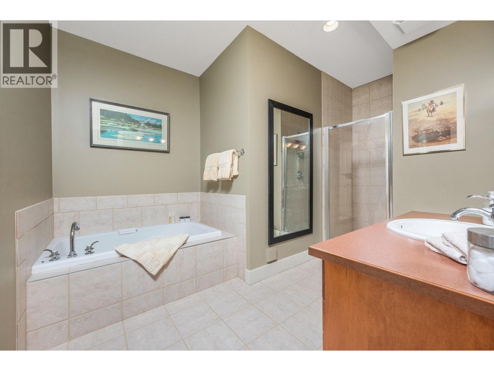 212 Chicopee Road, Vernon, British Columbia  V1H 1V5 - Photo 38 - 10375909