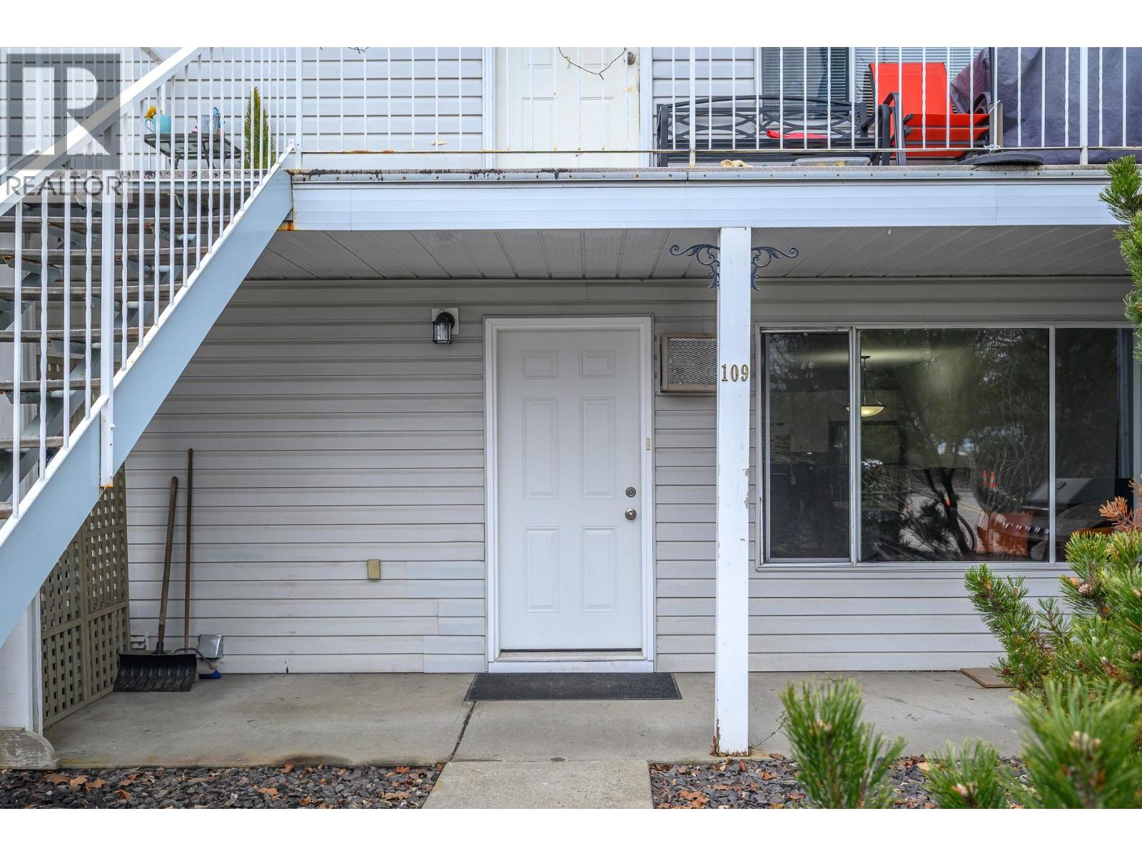 1047 Middleton Way Unit# 109, Vernon, British Columbia  V1B 2N3 - Photo 1 - 10375661