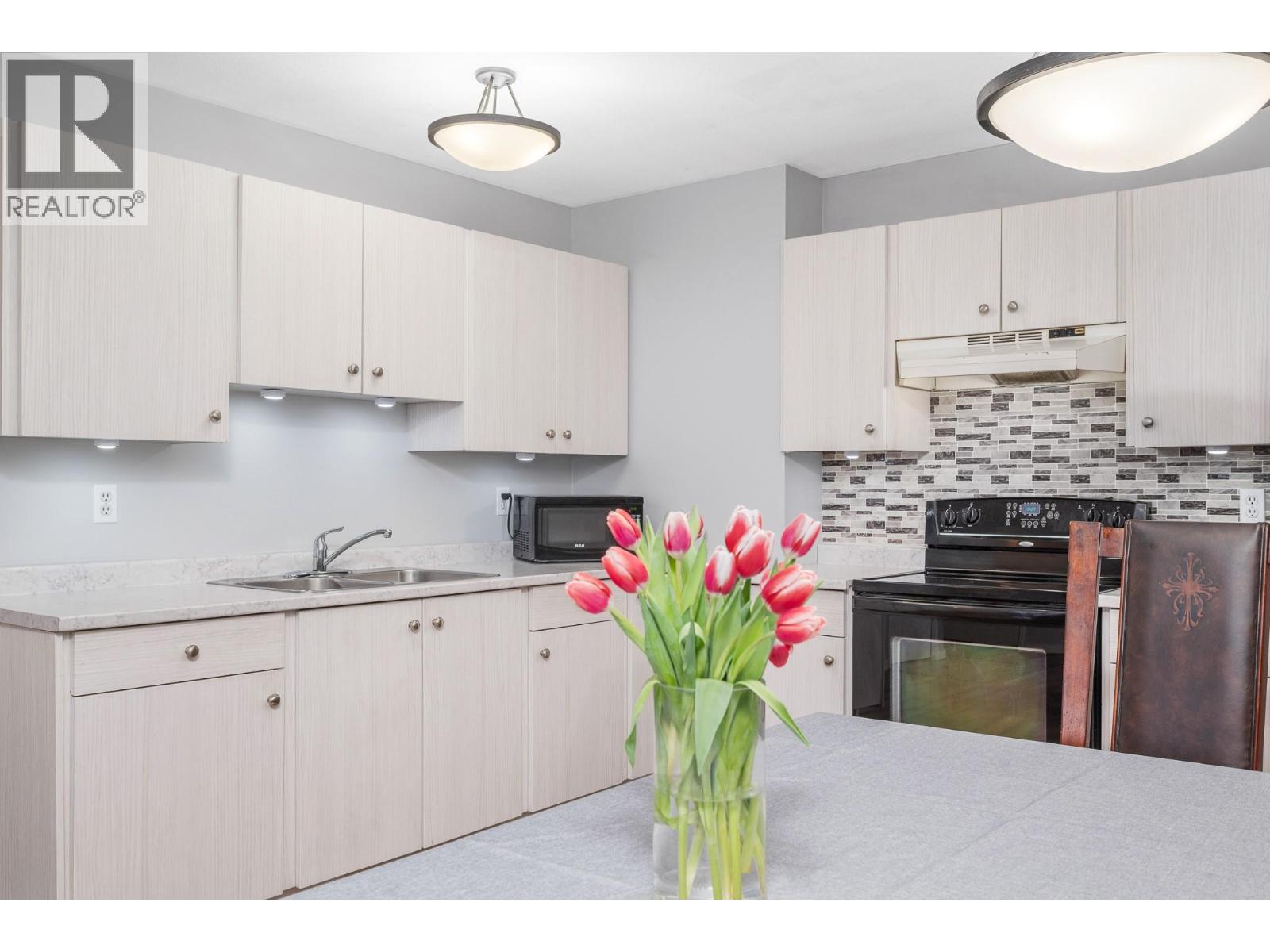 1047 Middleton Way Unit# 109, Vernon, British Columbia  V1B 2N3 - Photo 11 - 10375661