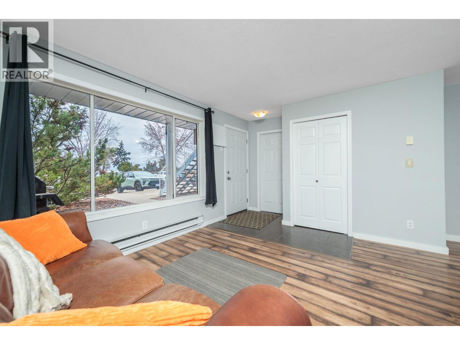 1047 Middleton Way Unit# 109, Vernon, British Columbia  V1B 2N3 - Photo 4 - 10375661