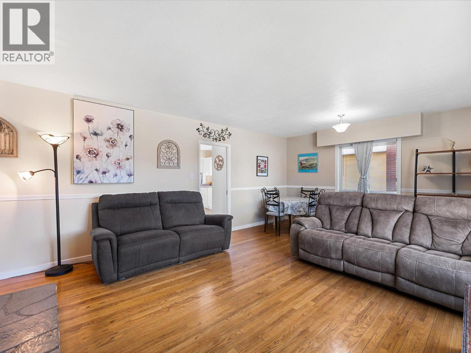 1945/1947 Bowes Street, Kelowna, British Columbia  V1Y 3C2 - Photo 8 - 10375952