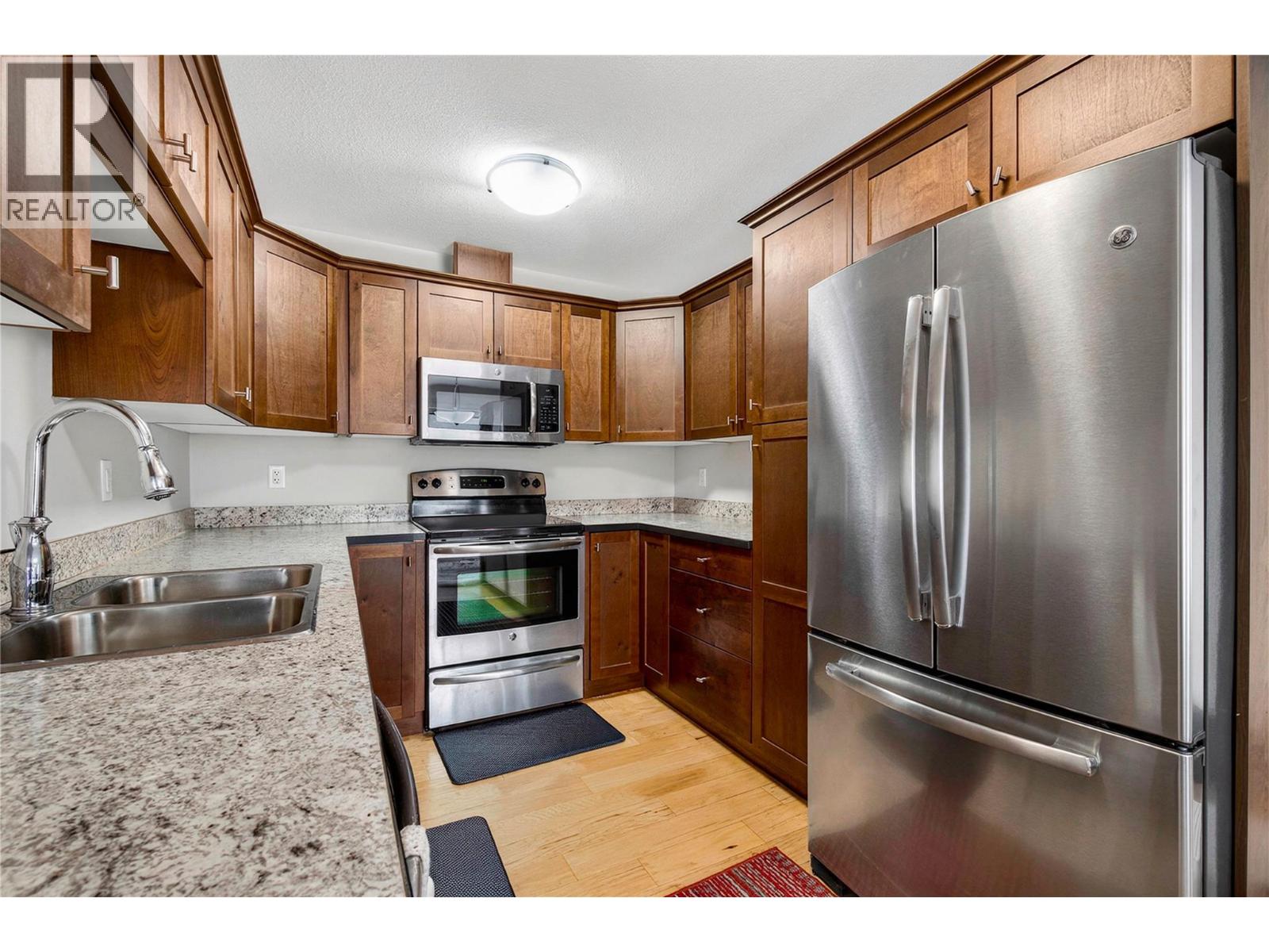 1449 1st Avenue Ne Unit# 403, Salmon Arm, British Columbia  V1E 0C4 - Photo 14 - 10375796