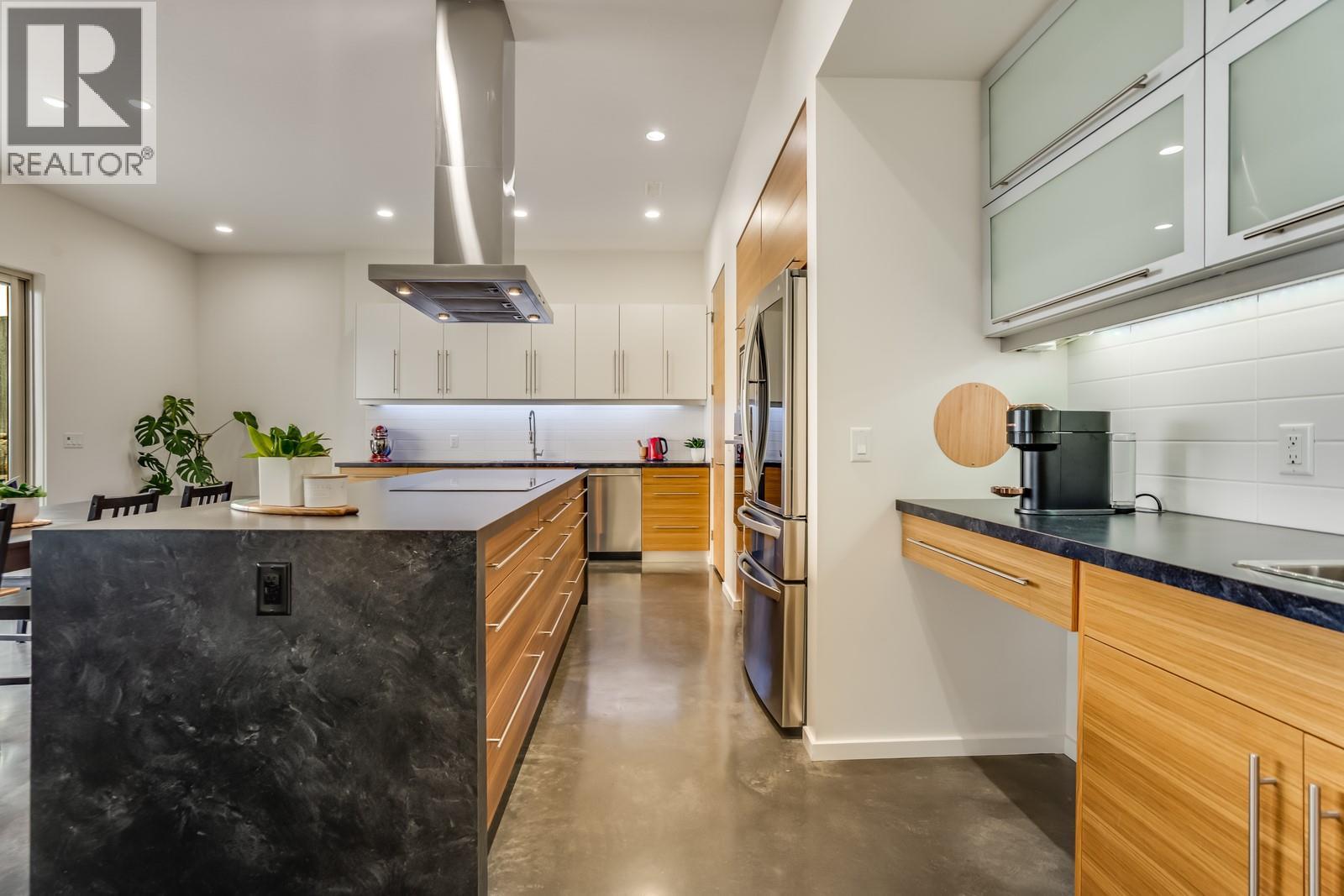 1040 Henderson Drive, Kelowna, British Columbia  V1P 1S5 - Photo 10 - 10375714