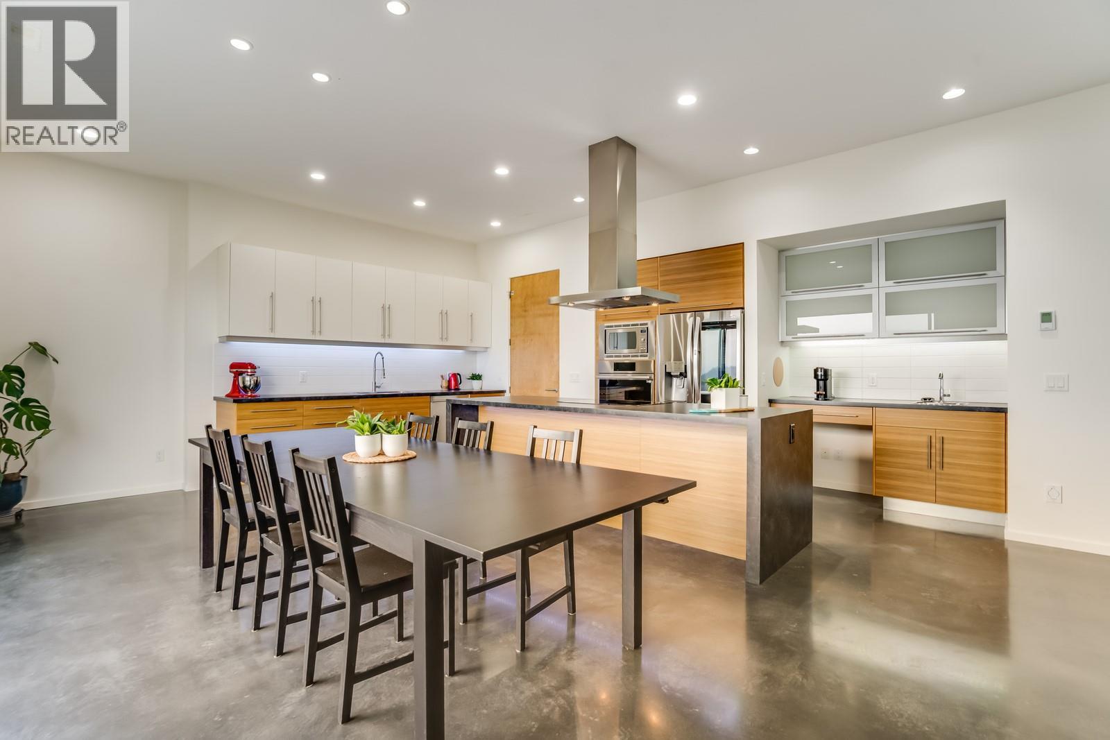 1040 Henderson Drive, Kelowna, British Columbia  V1P 1S5 - Photo 11 - 10375714