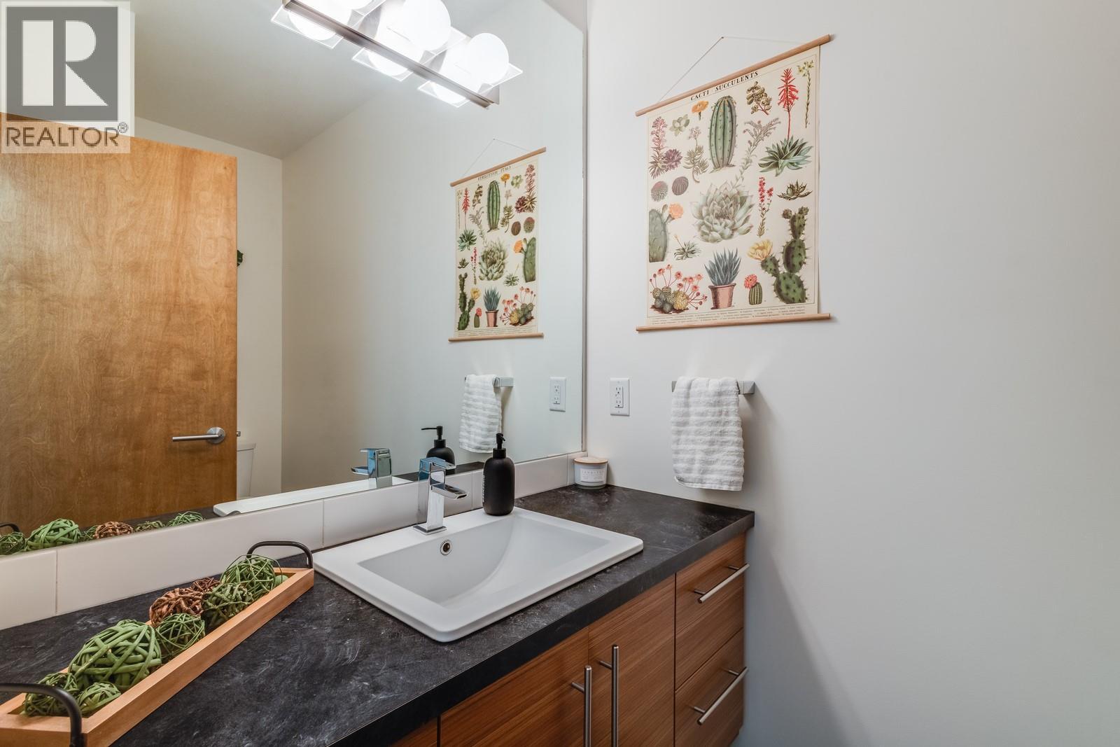 1040 Henderson Drive, Kelowna, British Columbia  V1P 1S5 - Photo 18 - 10375714