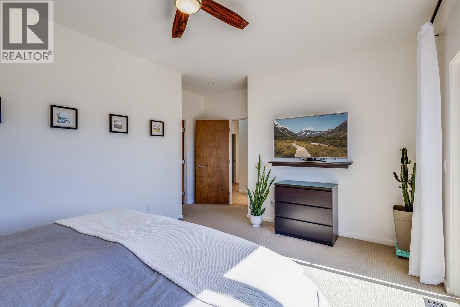 1040 Henderson Drive, Kelowna, British Columbia  V1P 1S5 - Photo 28 - 10375714