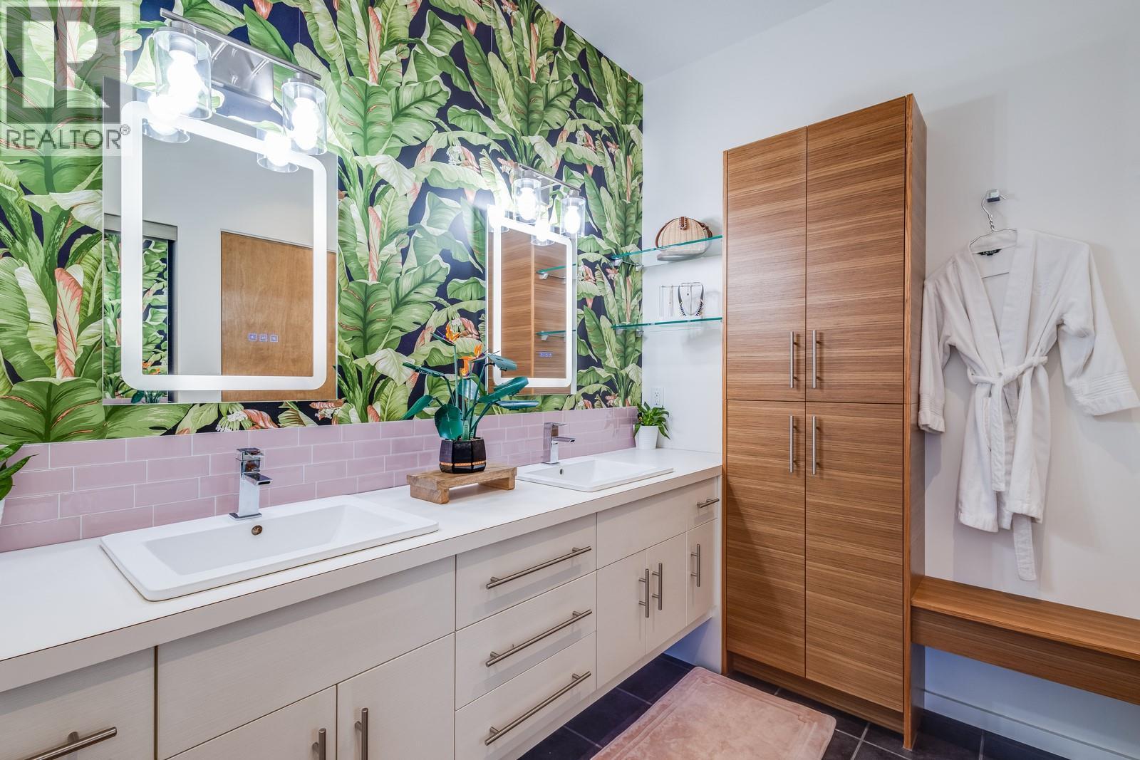 1040 Henderson Drive, Kelowna, British Columbia  V1P 1S5 - Photo 32 - 10375714