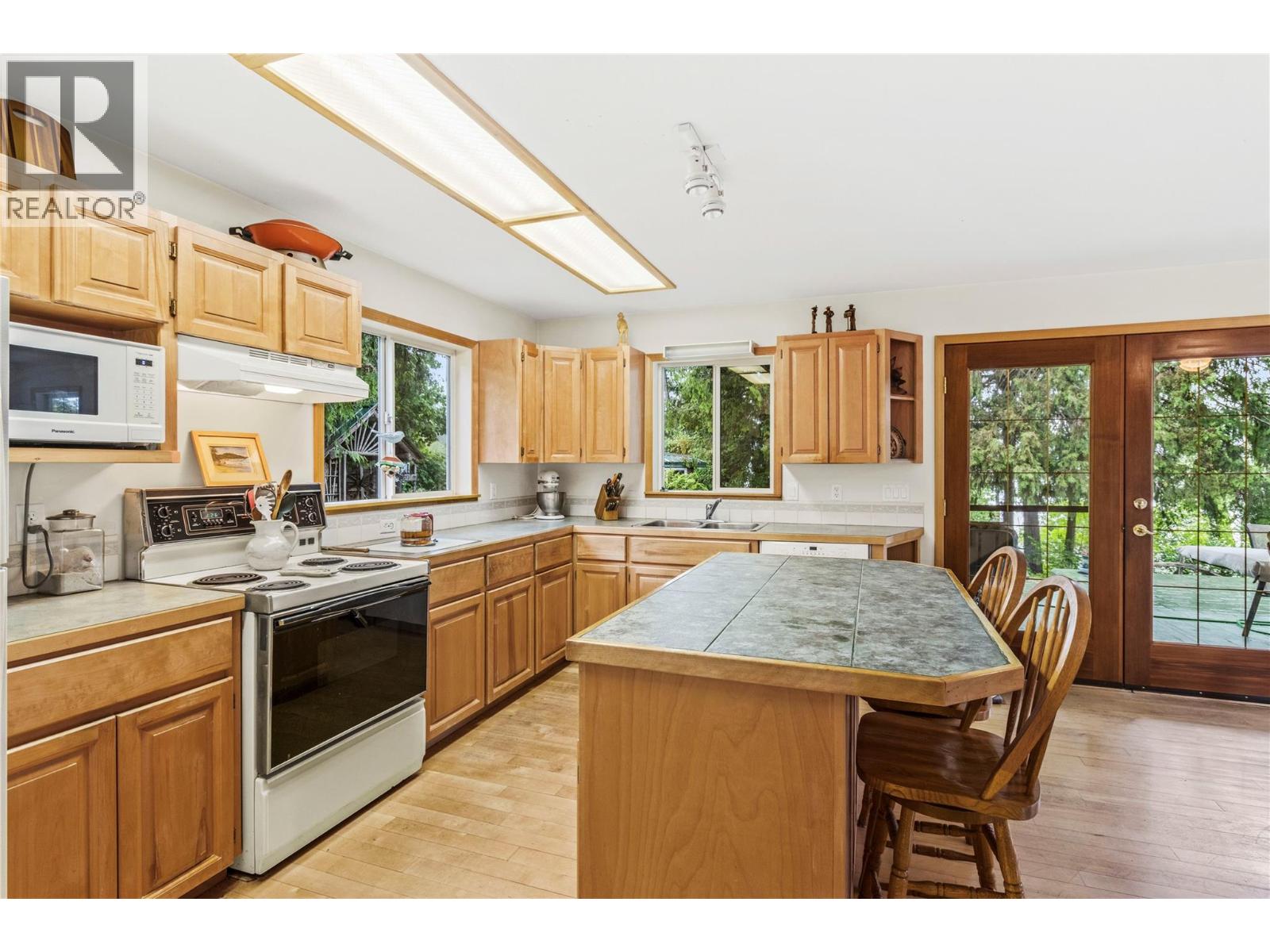 1756 Blind Bay Road, Blind Bay, British Columbia  V0E 2W0 - Photo 27 - 10375092