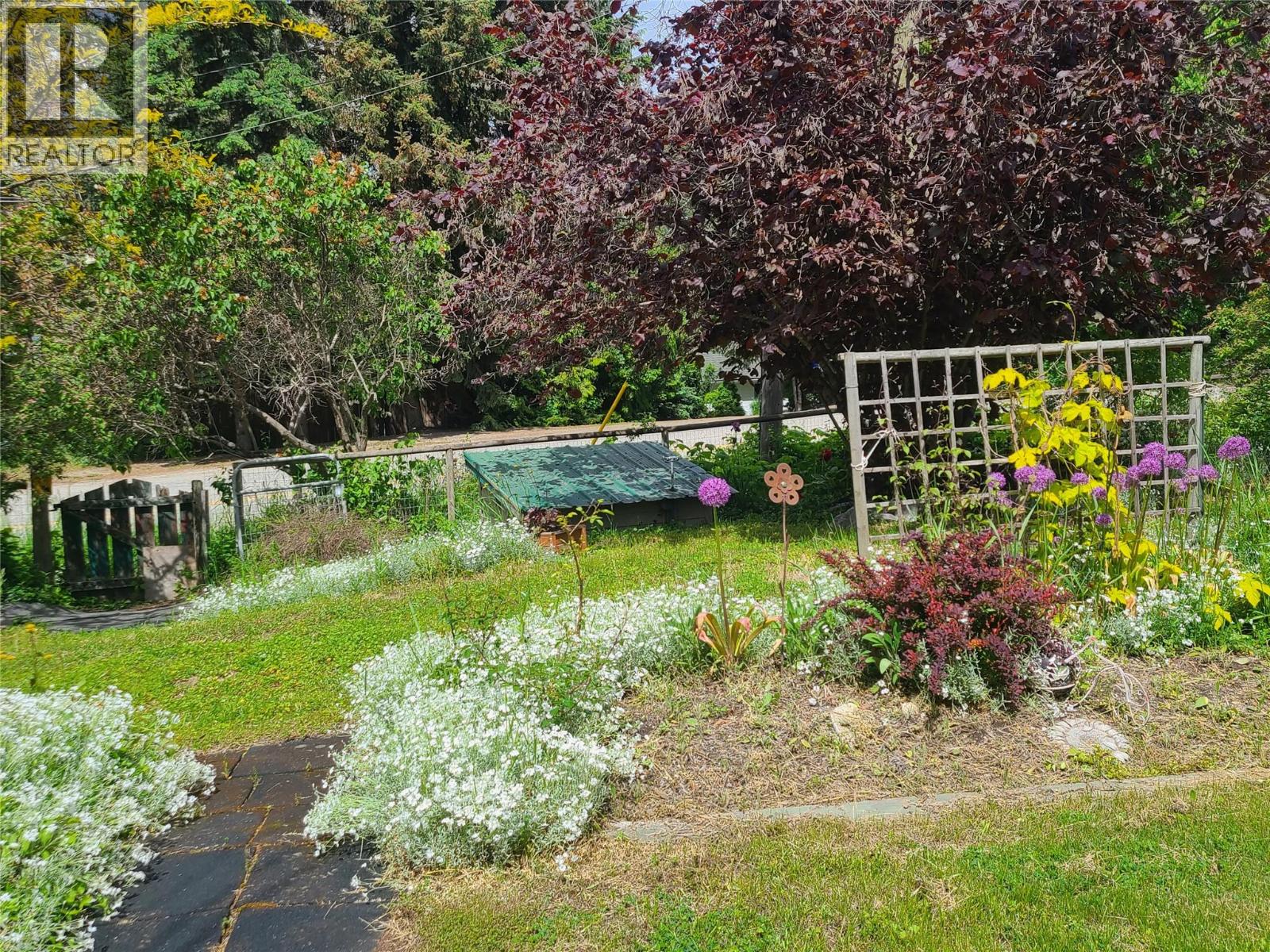 1756 Blind Bay Road, Blind Bay, British Columbia  V0E 2W0 - Photo 8 - 10375092