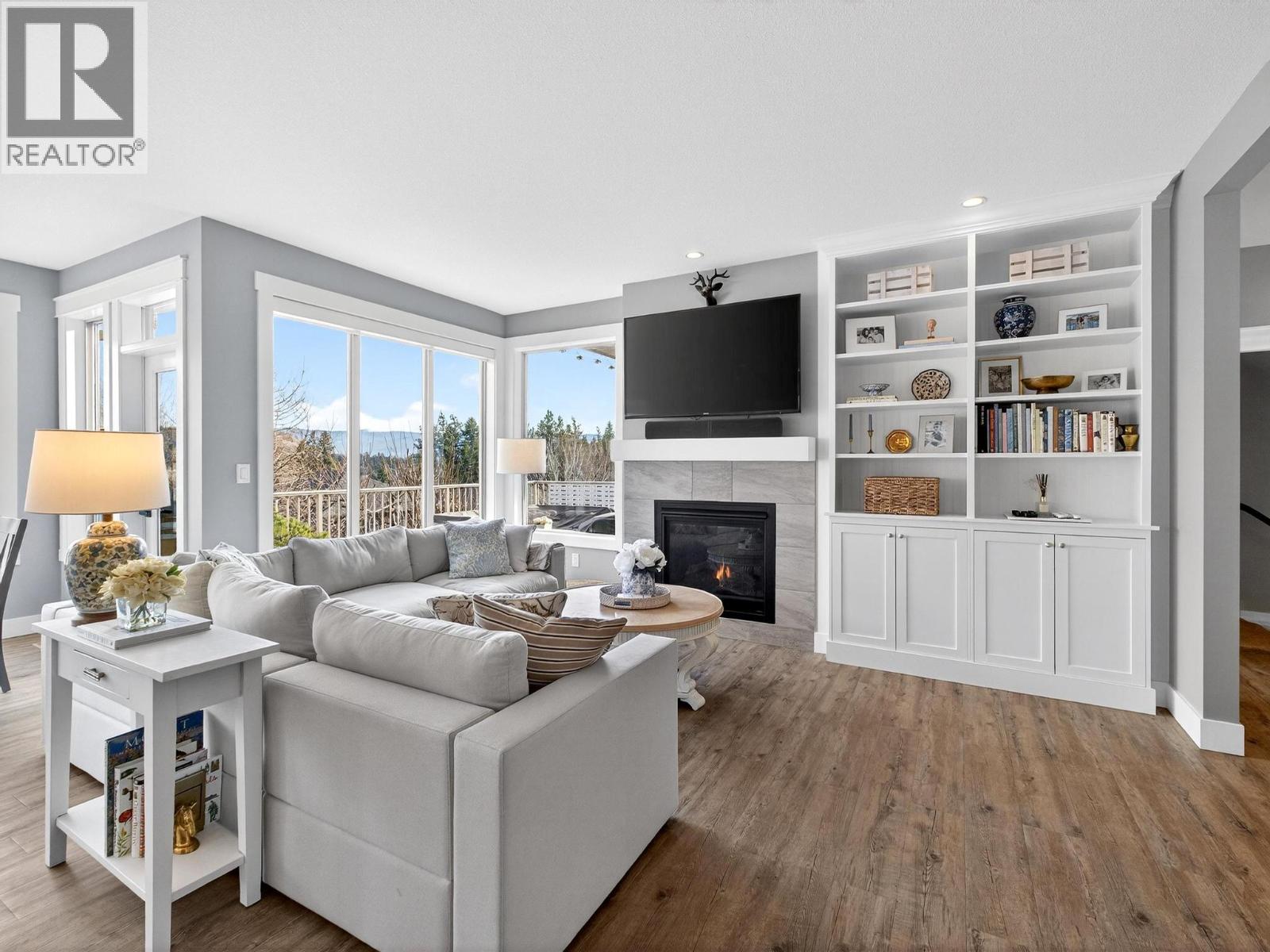 2371 Paramount Drive, West Kelowna, British Columbia  V4T 3K4 - Photo 10 - 10375869